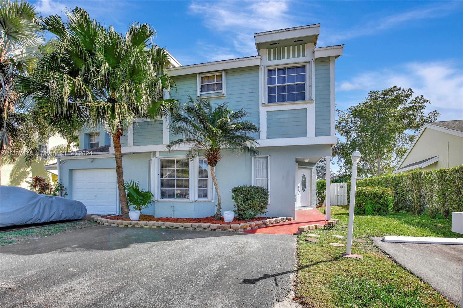 1090 SW 110th Ter  For Sale A11537178, FL