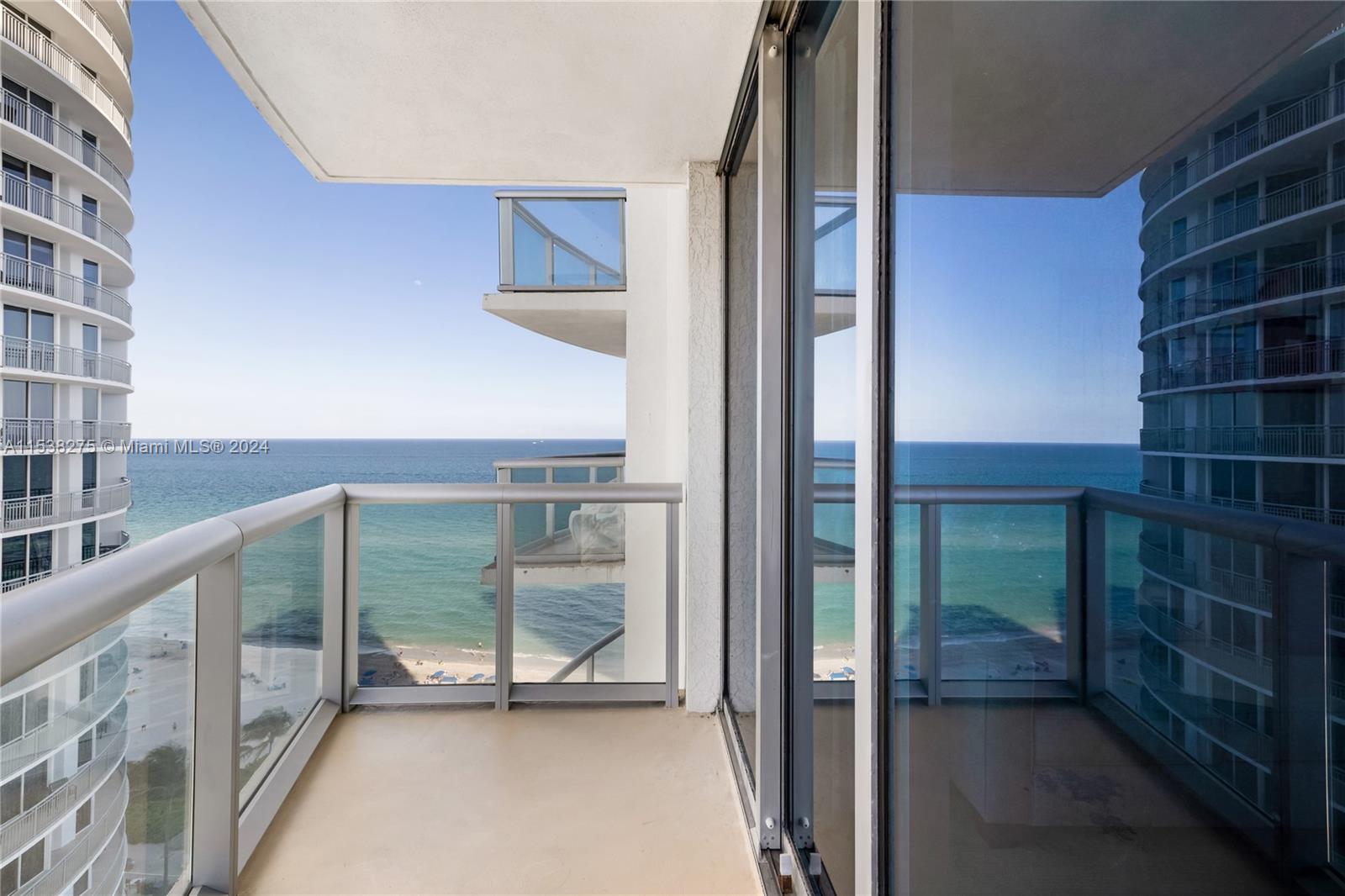 17315 Collins Ave, Sunny Isles Beach, FL, 33160 United States, 1 Bedroom Bedrooms, ,1 BathroomBathrooms,Residential,For Sale,Collins Ave,A11538275