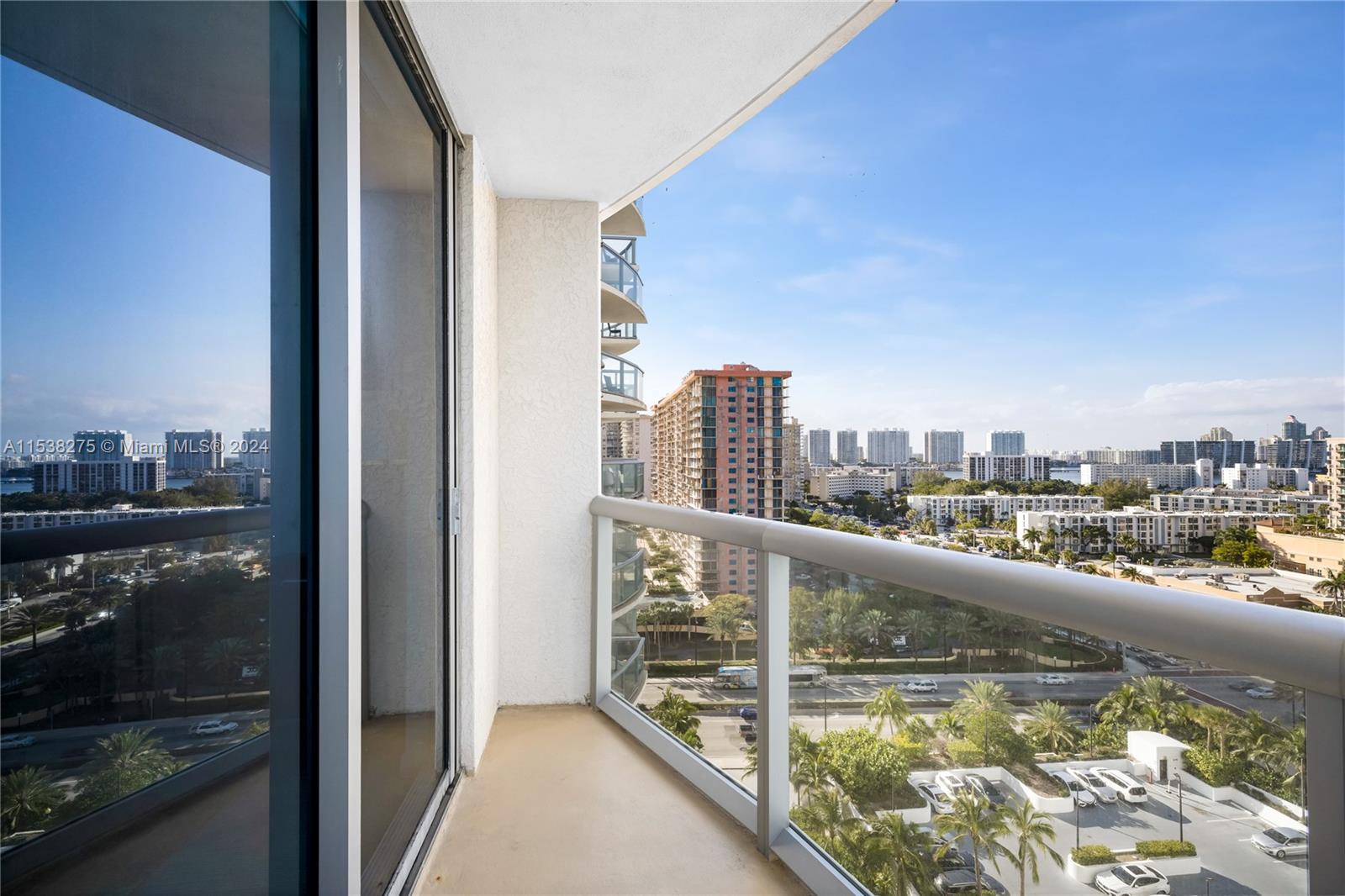 17315 Collins Ave, Sunny Isles Beach, FL, 33160 United States, 1 Bedroom Bedrooms, ,1 BathroomBathrooms,Residential,For Sale,Collins Ave,A11538275