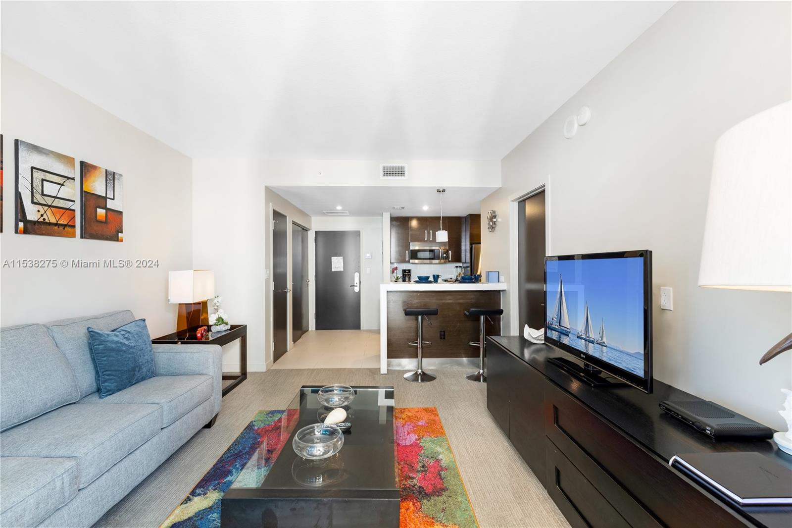 17315 Collins Ave, Sunny Isles Beach, FL, 33160 United States, 1 Bedroom Bedrooms, ,1 BathroomBathrooms,Residential,For Sale,Collins Ave,A11538275