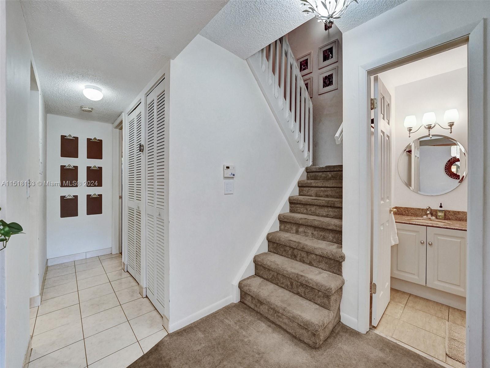 455 SE 11th Terrace 455, Dania Beach, Florida 33004, 2 Bedrooms Bedrooms, ,2 BathroomsBathrooms,Residential,For Sale,455 SE 11th Terrace 455,A11518153