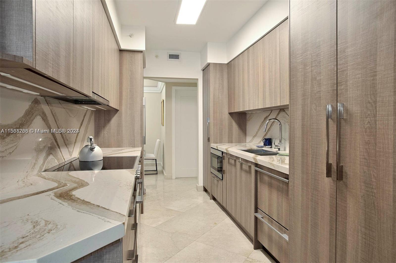 4775 Collins Ave 704, Miami Beach, Florida 33140, 2 Bedrooms Bedrooms, ,2 BathroomsBathrooms,Residentiallease,For Rent,4775 Collins Ave 704,A11538286