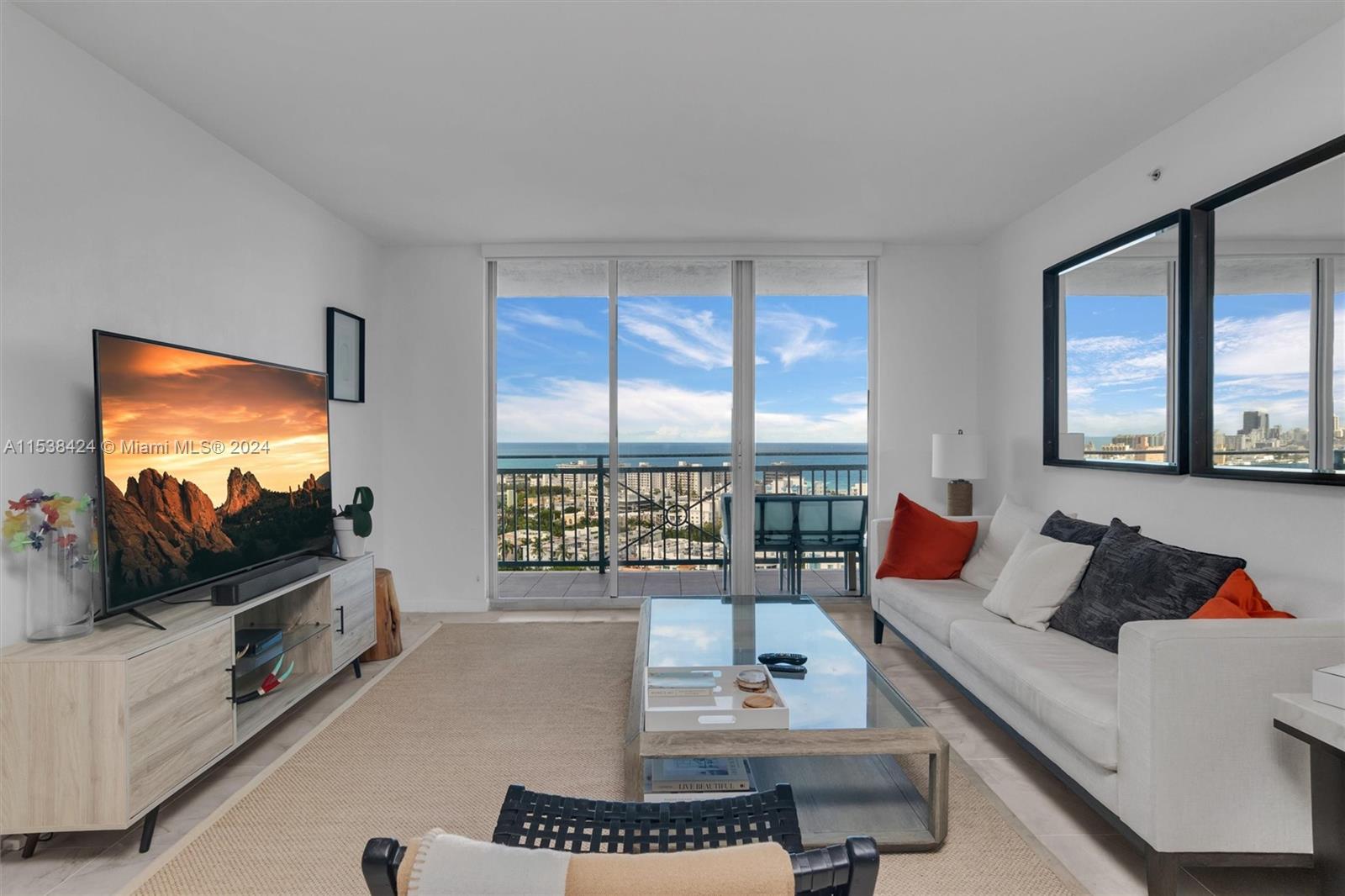 90 Alton Rd 2303, Miami Beach, Florida 33139, 2 Bedrooms Bedrooms, ,2 BathroomsBathrooms,Residentiallease,For Rent,90 Alton Rd 2303,A11538424