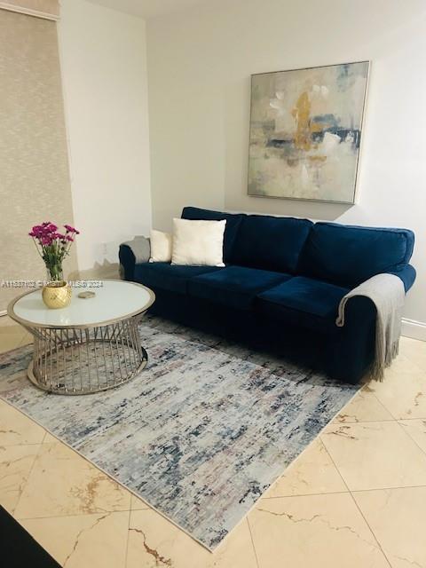 6365 Collins Ave 1006, Miami Beach, Florida 33141, 1 Bedroom Bedrooms, ,1 BathroomBathrooms,Residentiallease,For Rent,6365 Collins Ave 1006,A11537102