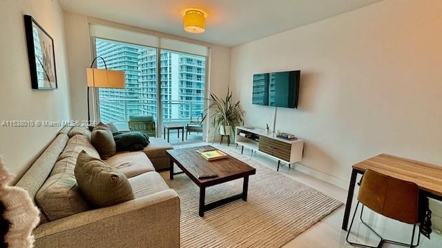 1080 Brickell Ave 2103, Miami, Florida 33131, 1 Bedroom Bedrooms, ,1 BathroomBathrooms,Residential,For Sale,1080 Brickell Ave 2103,A11538010