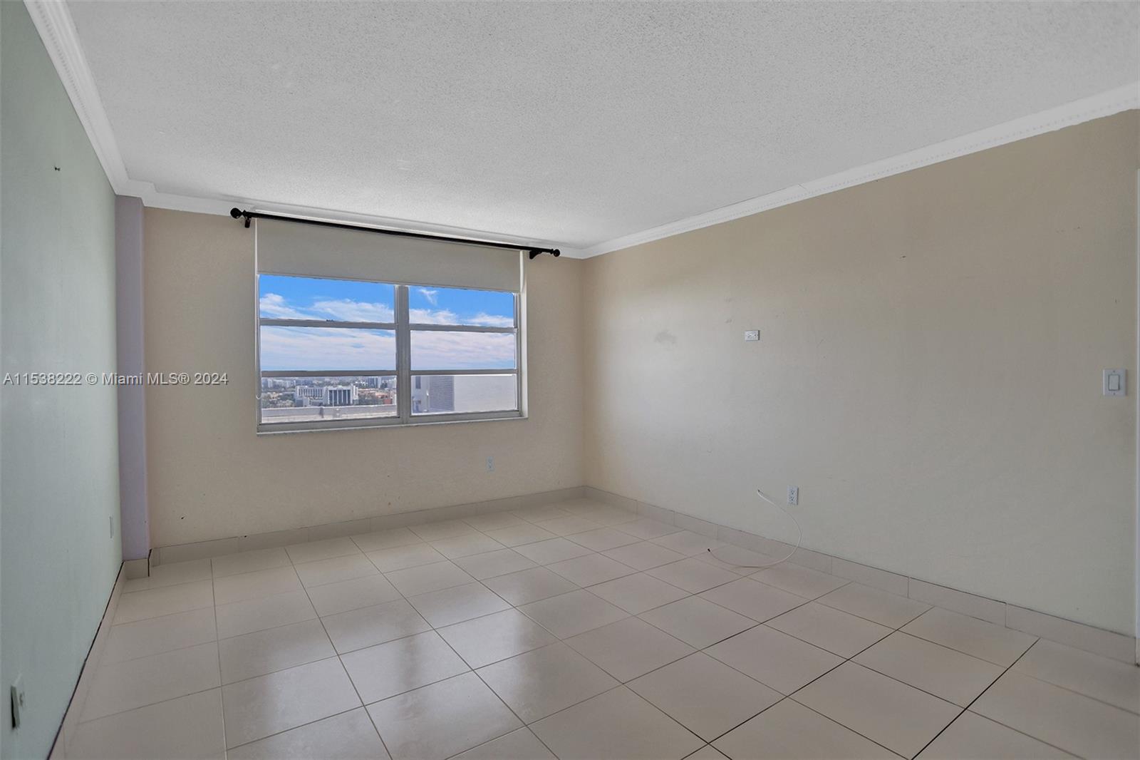 2750 183rd St, Aventura, FL, 33160 United States, 2 Bedrooms Bedrooms, ,2 BathroomsBathrooms,Residential,For Sale,183rd St,A11538222
