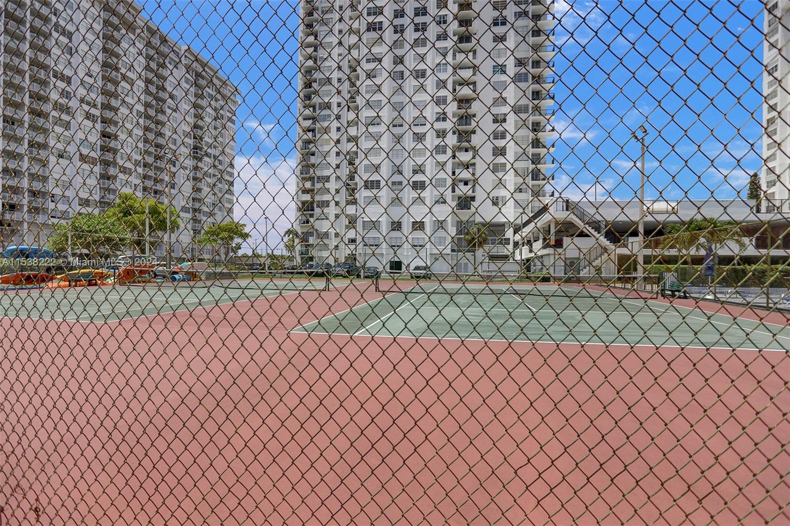 2750 183rd St, Aventura, FL, 33160 United States, 2 Bedrooms Bedrooms, ,2 BathroomsBathrooms,Residential,For Sale,183rd St,A11538222