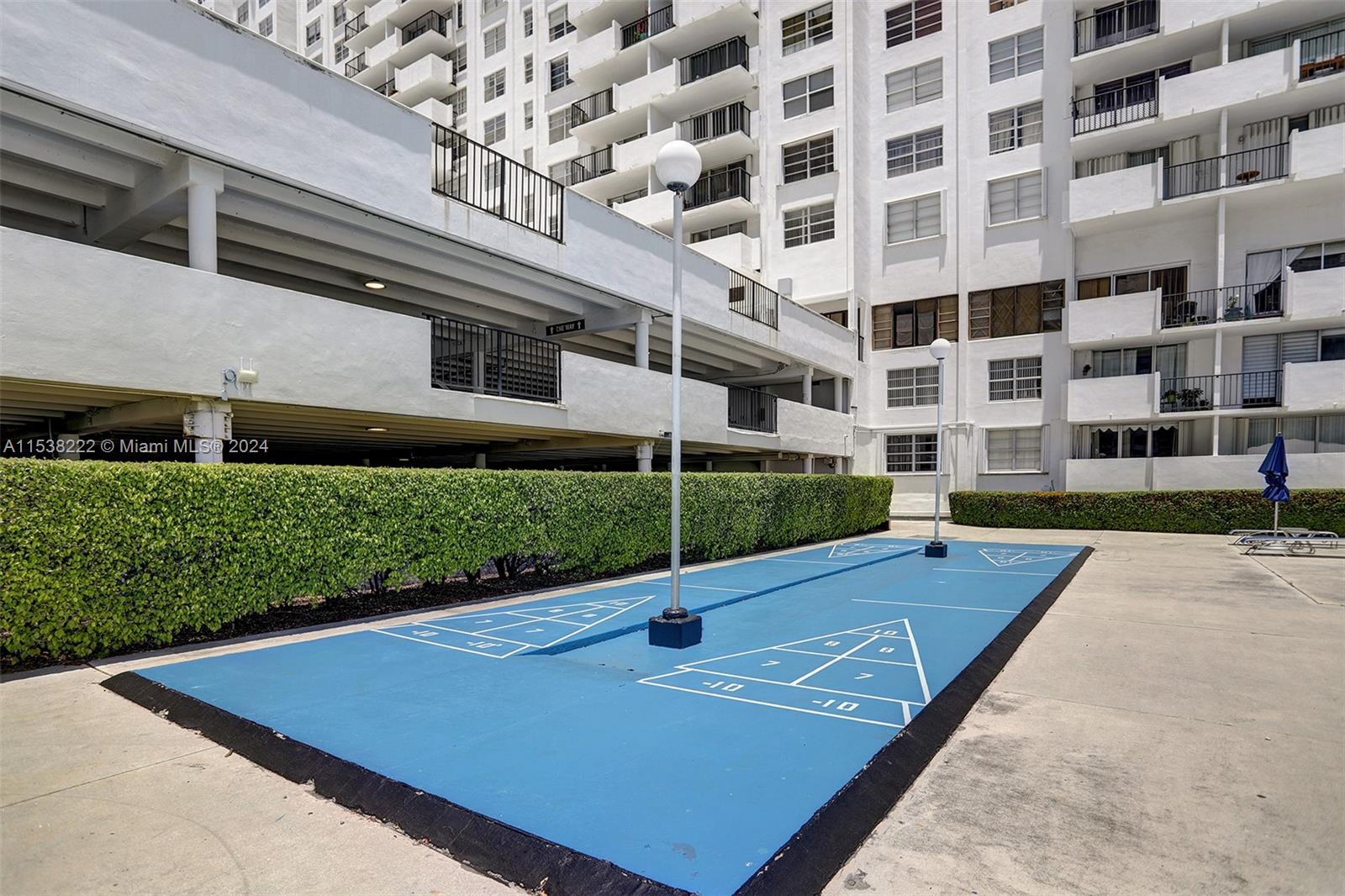 2750 183rd St, Aventura, FL, 33160 United States, 2 Bedrooms Bedrooms, ,2 BathroomsBathrooms,Residential,For Sale,183rd St,A11538222