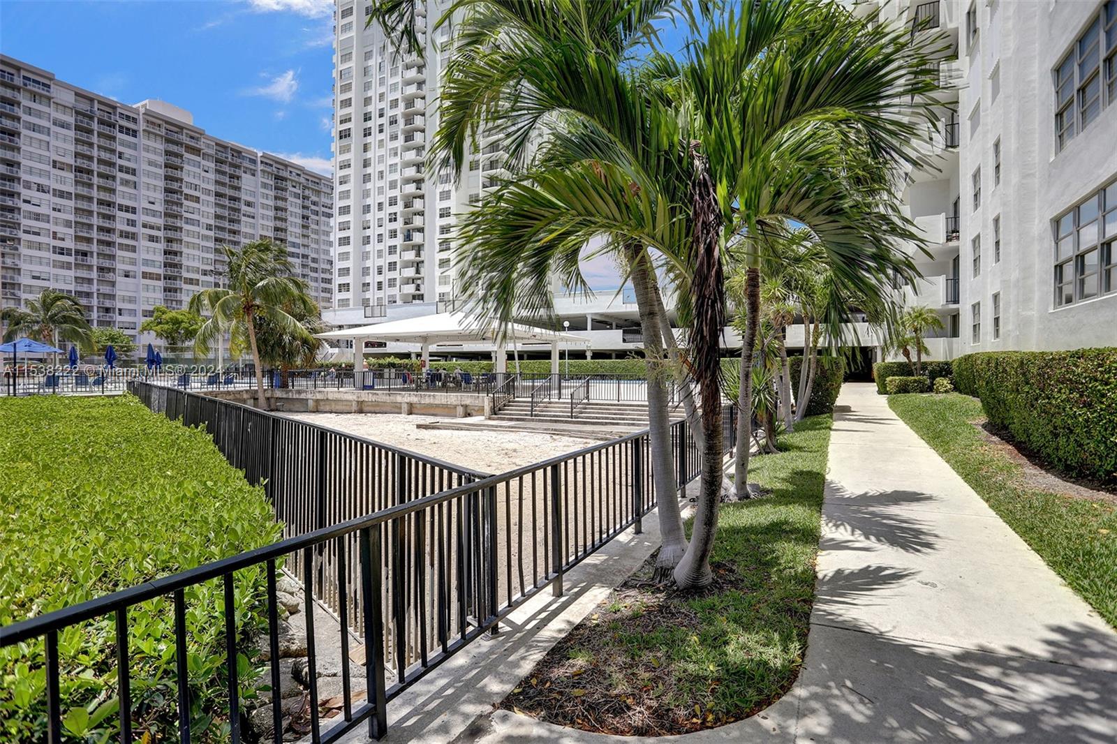 2750 183rd St, Aventura, FL, 33160 United States, 2 Bedrooms Bedrooms, ,2 BathroomsBathrooms,Residential,For Sale,183rd St,A11538222