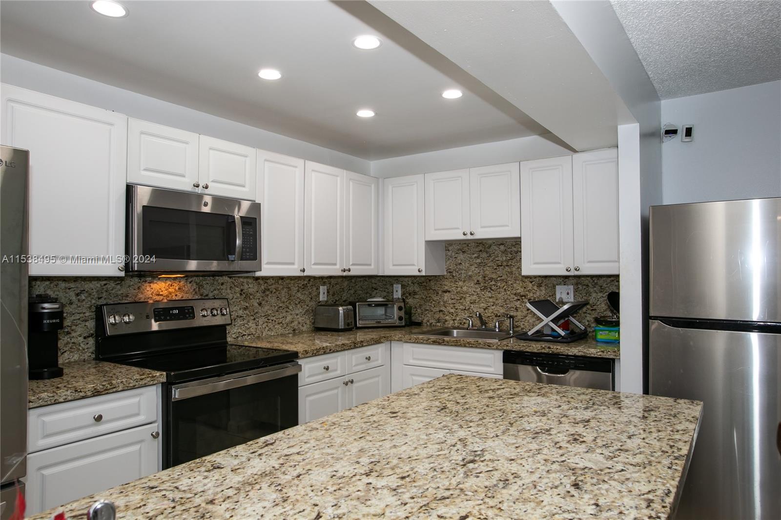 20301 NE 30th Ave 224-5, Aventura, Florida 33180, 3 Bedrooms Bedrooms, ,2 BathroomsBathrooms,Residential,For Sale,20301 NE 30th Ave 224-5,A11538495