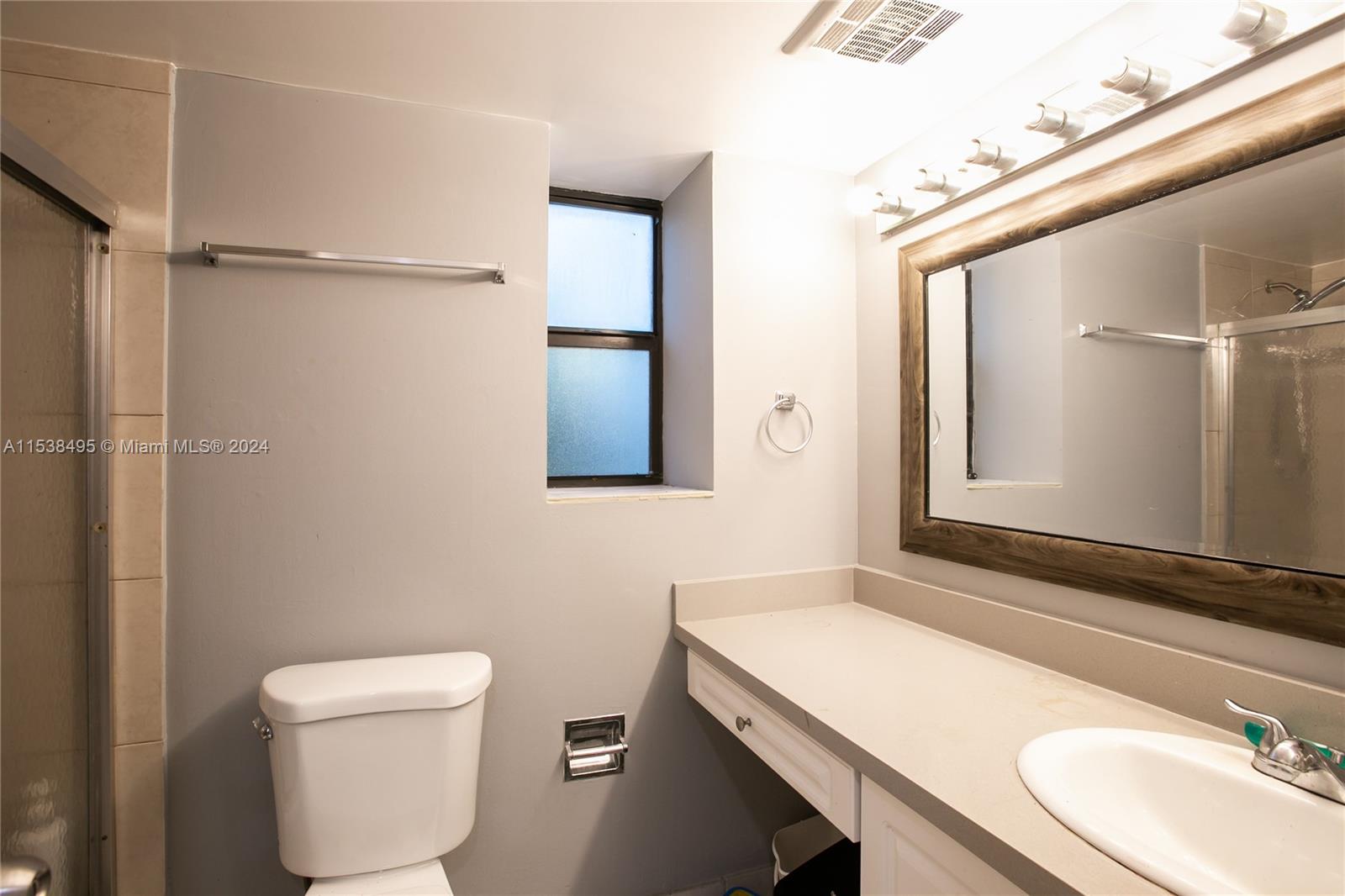 20301 NE 30th Ave 224-5, Aventura, Florida 33180, 3 Bedrooms Bedrooms, ,2 BathroomsBathrooms,Residential,For Sale,20301 NE 30th Ave 224-5,A11538495