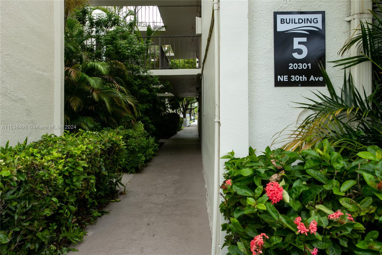 20301 NE 30th Ave 224-5, Aventura, Florida 33180, 3 Bedrooms Bedrooms, ,2 BathroomsBathrooms,Residential,For Sale,20301 NE 30th Ave 224-5,A11538495