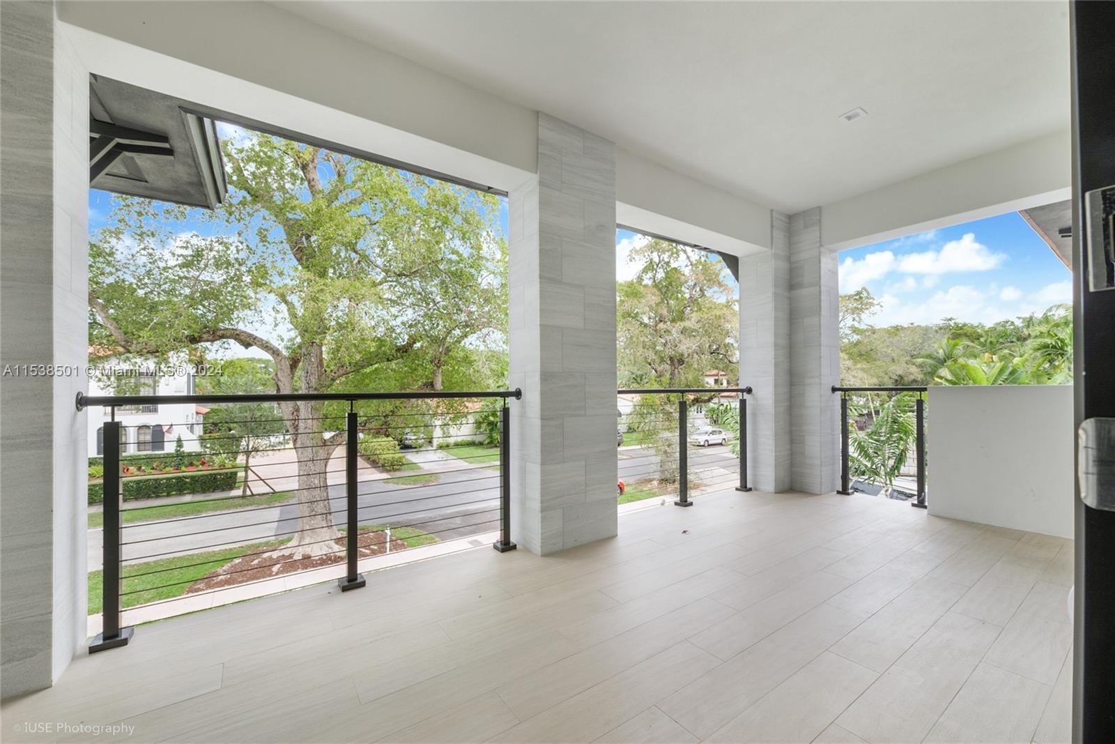 642 Madeira Ave, Coral Gables, Florida 33134, 5 Bedrooms Bedrooms, ,6 BathroomsBathrooms,Residential,For Sale,642 Madeira Ave,A11538501