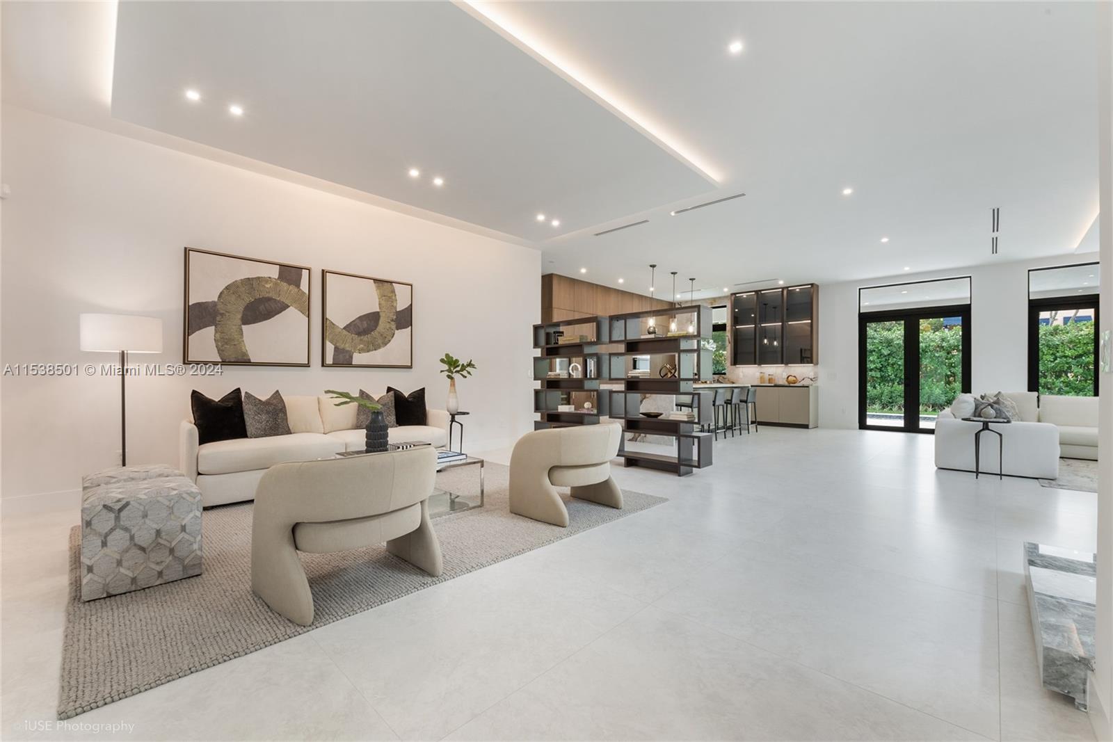 642 Madeira Ave, Coral Gables, FL, 33134 United States, 5 Bedrooms Bedrooms, ,6 BathroomsBathrooms,Residential,For Sale,Madeira Ave,A11538501