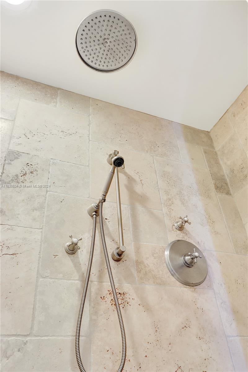 333 Las Olas Way, Fort Lauderdale, FL, 33301 United States, 2 Bedrooms Bedrooms, ,2 BathroomsBathrooms,Residential,For Sale,Las Olas Way,A11538534