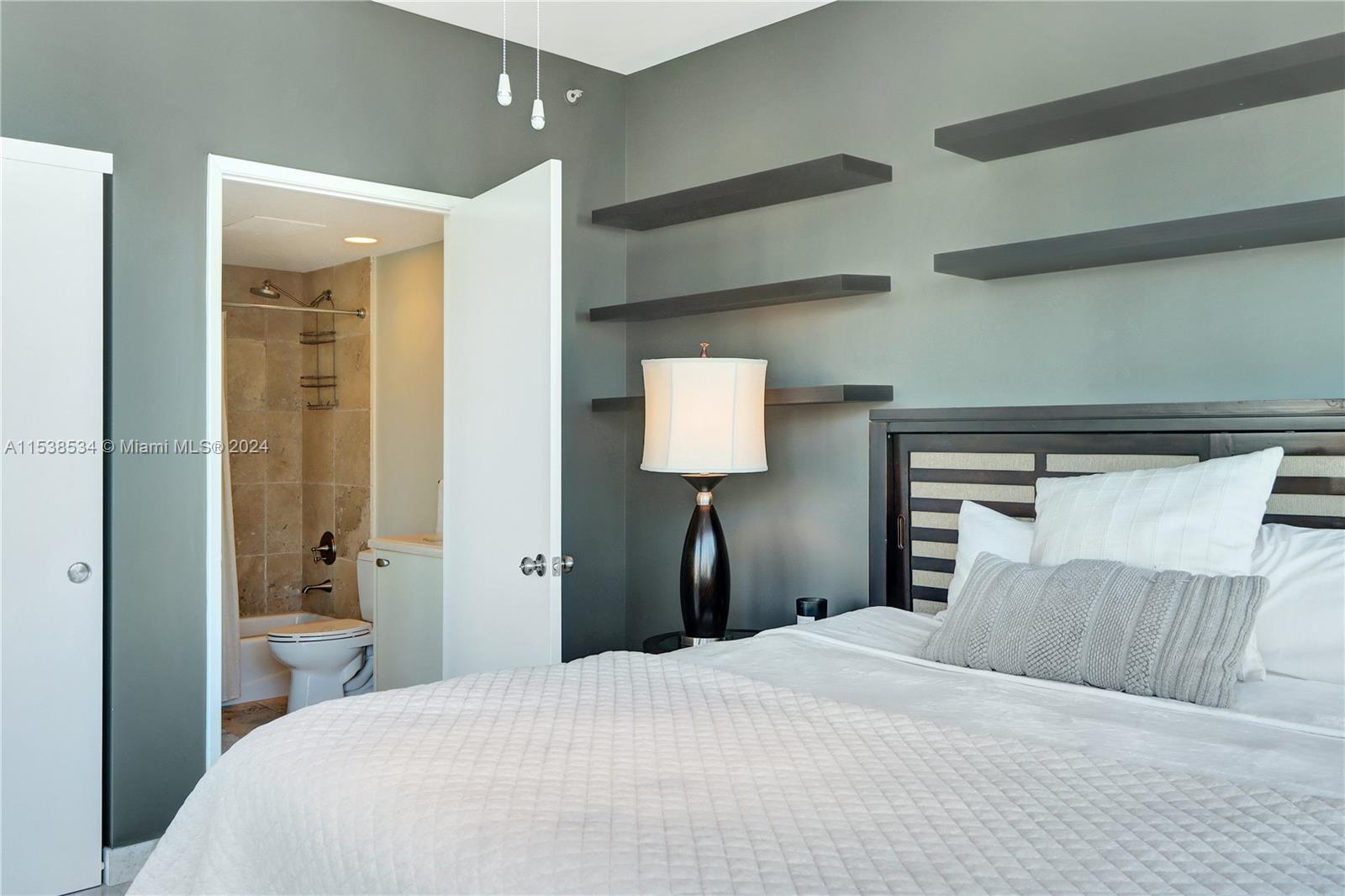 333 Las Olas Way, Fort Lauderdale, FL, 33301 United States, 2 Bedrooms Bedrooms, ,2 BathroomsBathrooms,Residential,For Sale,Las Olas Way,A11538534