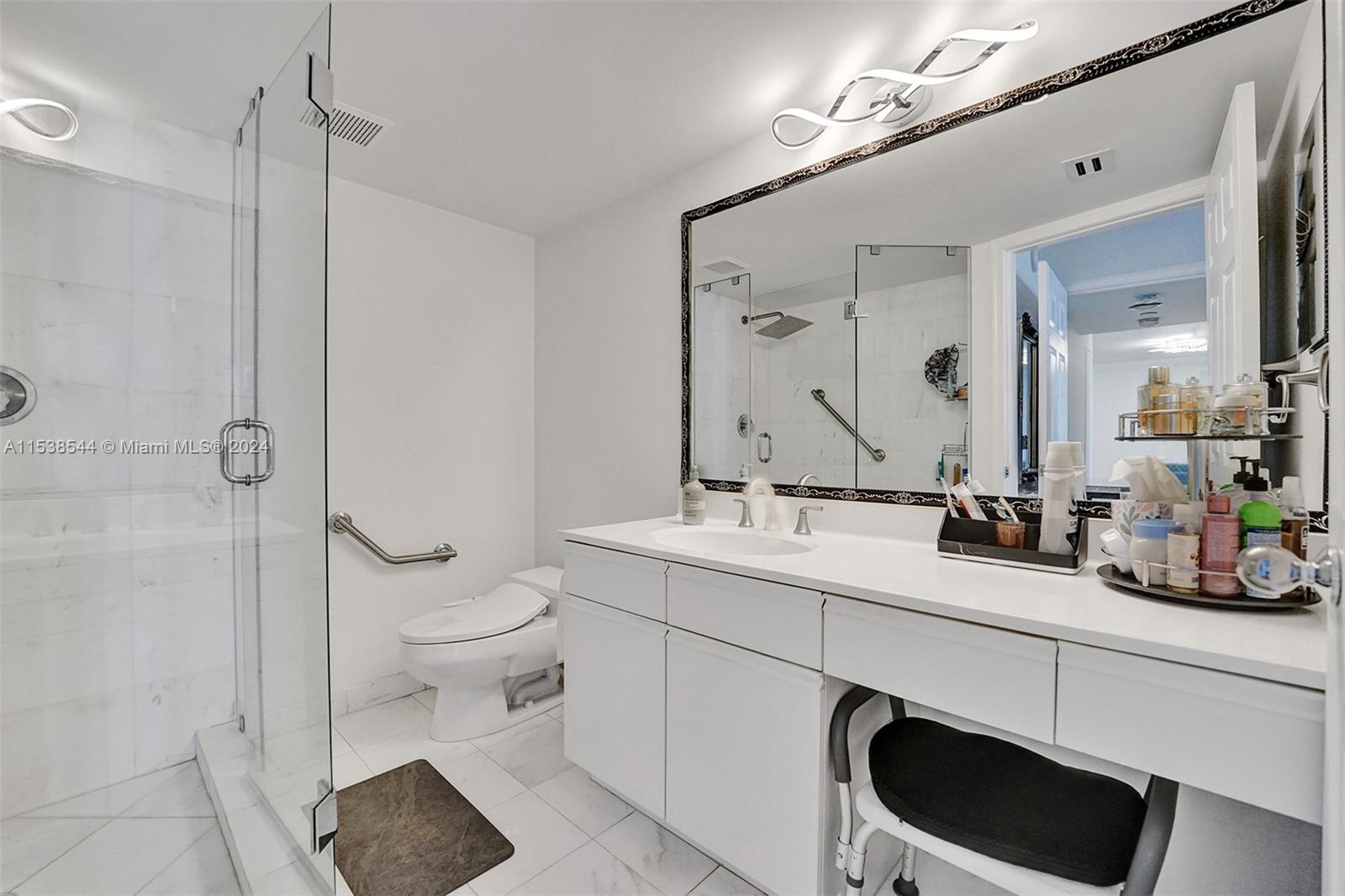 3530 Mystic Pointe Dr, Aventura, FL, 33180 United States, 2 Bedrooms Bedrooms, ,2 BathroomsBathrooms,Residential,For Sale,Mystic Pointe Dr,A11538544