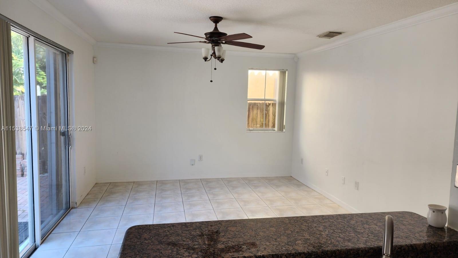 6202 SW 157th Pl 6202, Miami, Florida 33193, 5 Bedrooms Bedrooms, ,3 BathroomsBathrooms,Residentiallease,For Rent,6202 SW 157th Pl 6202,A11538547