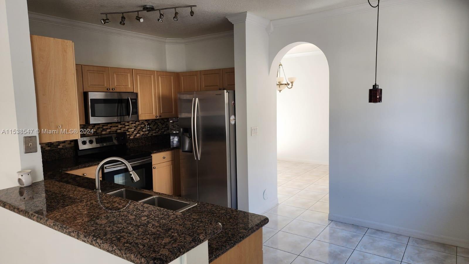 6202 SW 157th Pl 6202, Miami, Florida 33193, 5 Bedrooms Bedrooms, ,3 BathroomsBathrooms,Residentiallease,For Rent,6202 SW 157th Pl 6202,A11538547