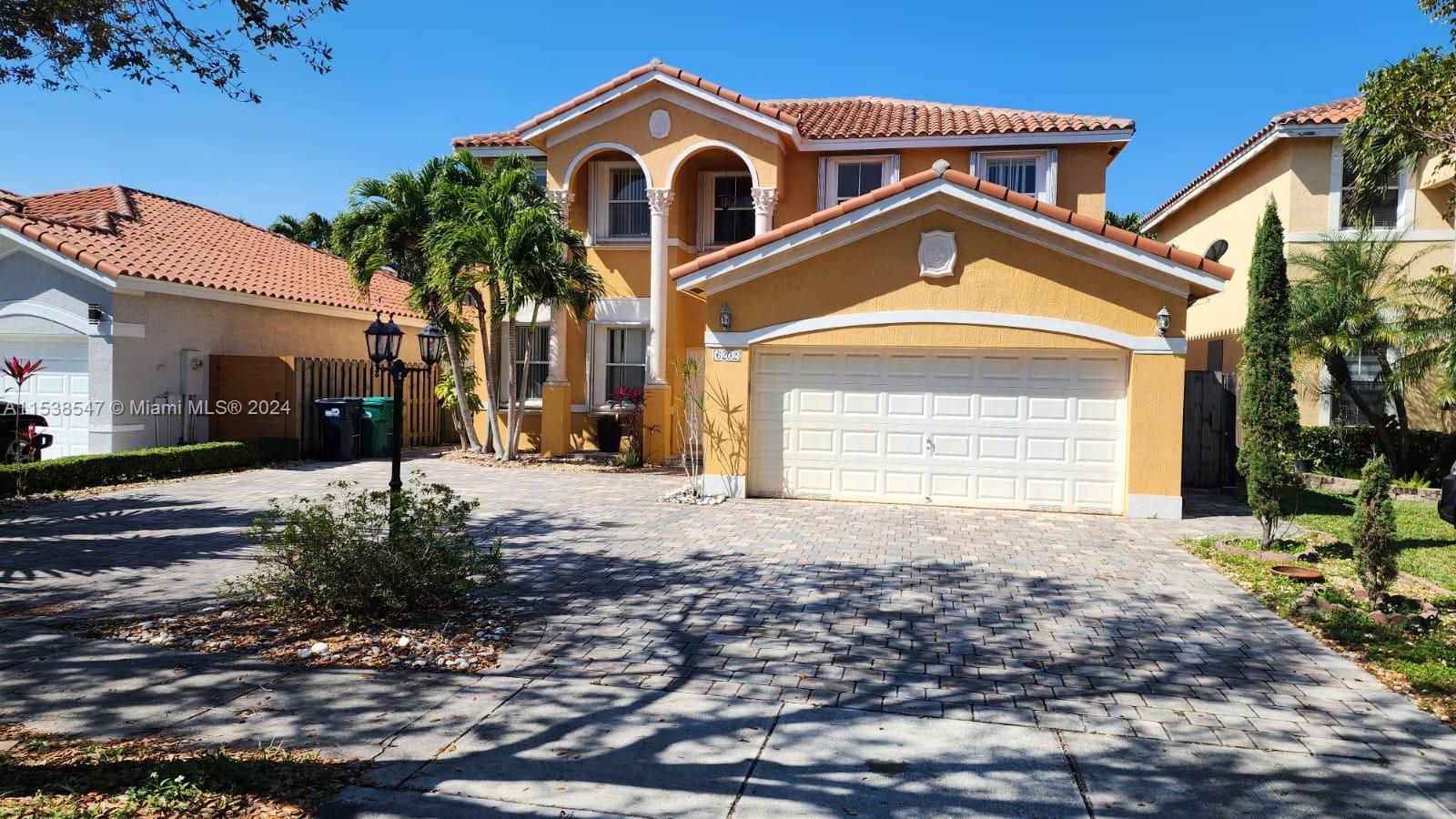 6202 SW 157th Pl 6202, Miami, Florida 33193, 5 Bedrooms Bedrooms, ,3 BathroomsBathrooms,Residentiallease,For Rent,6202 SW 157th Pl 6202,A11538547