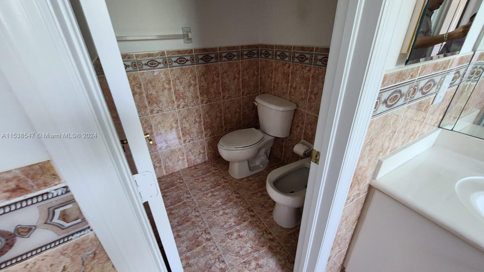 6202 SW 157th Pl 6202, Miami, Florida 33193, 5 Bedrooms Bedrooms, ,3 BathroomsBathrooms,Residentiallease,For Rent,6202 SW 157th Pl 6202,A11538547