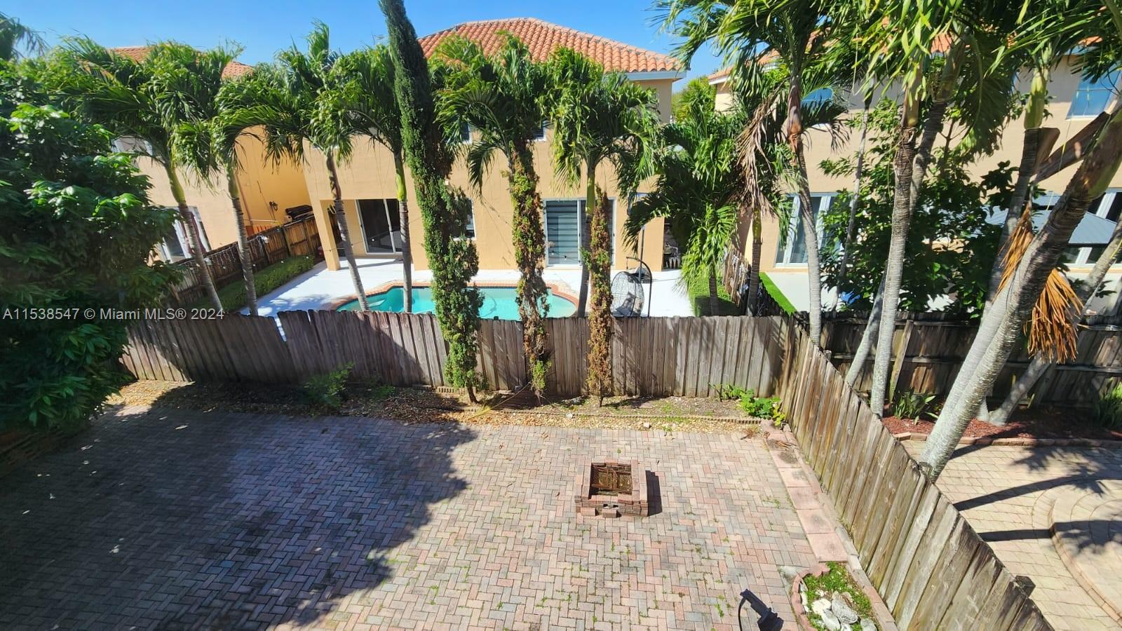6202 SW 157th Pl 6202, Miami, Florida 33193, 5 Bedrooms Bedrooms, ,3 BathroomsBathrooms,Residentiallease,For Rent,6202 SW 157th Pl 6202,A11538547