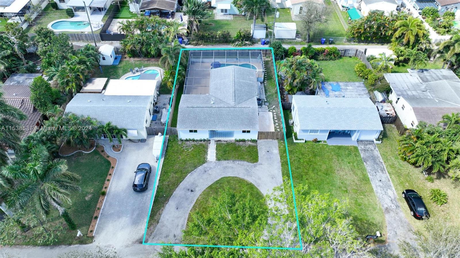 1116 N 31st Ave, Hollywood, Florida 33021, 4 Bedrooms Bedrooms, ,2 BathroomsBathrooms,Residentiallease,For Rent,1116 N 31st Ave,A11538537