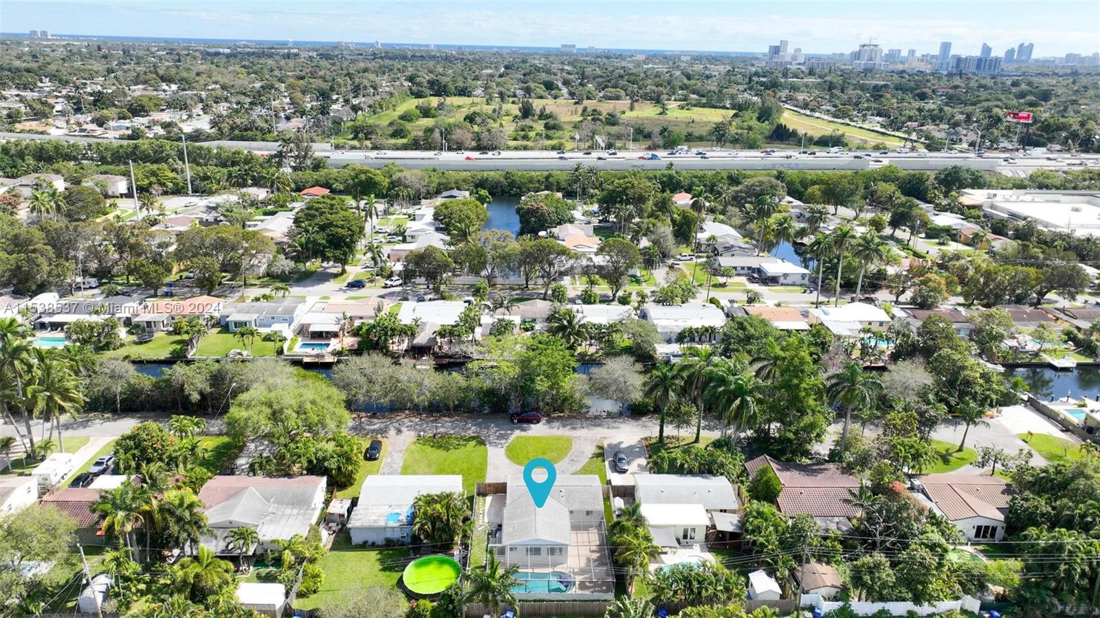 1116 N 31st Ave, Hollywood, Florida 33021, 4 Bedrooms Bedrooms, ,2 BathroomsBathrooms,Residentiallease,For Rent,1116 N 31st Ave,A11538537