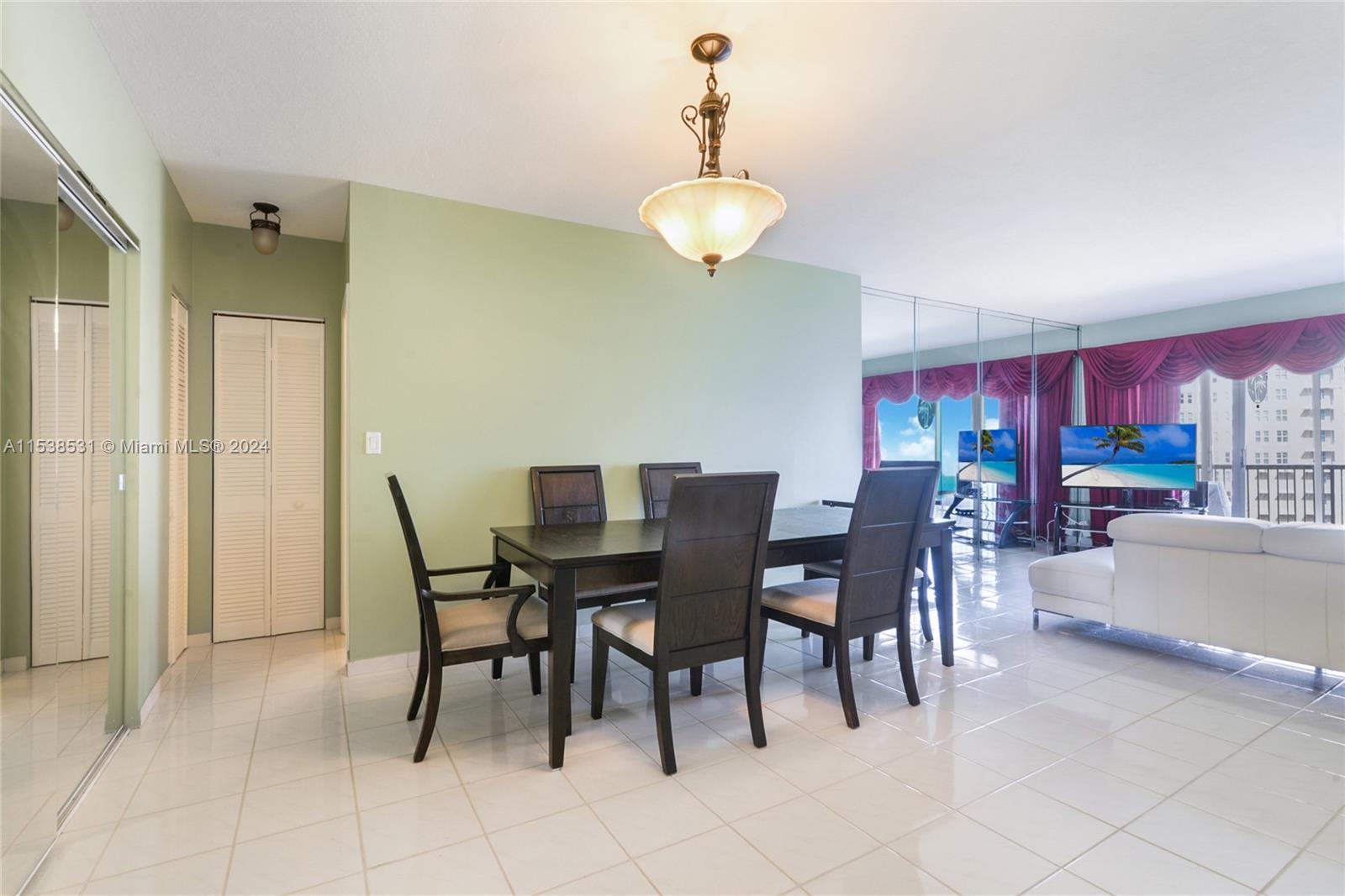 1950 S Ocean Dr 8K, Hallandale Beach, Florida 33009, 1 Bedroom Bedrooms, ,1 BathroomBathrooms,Residentiallease,For Rent,1950 S Ocean Dr 8K,A11538531