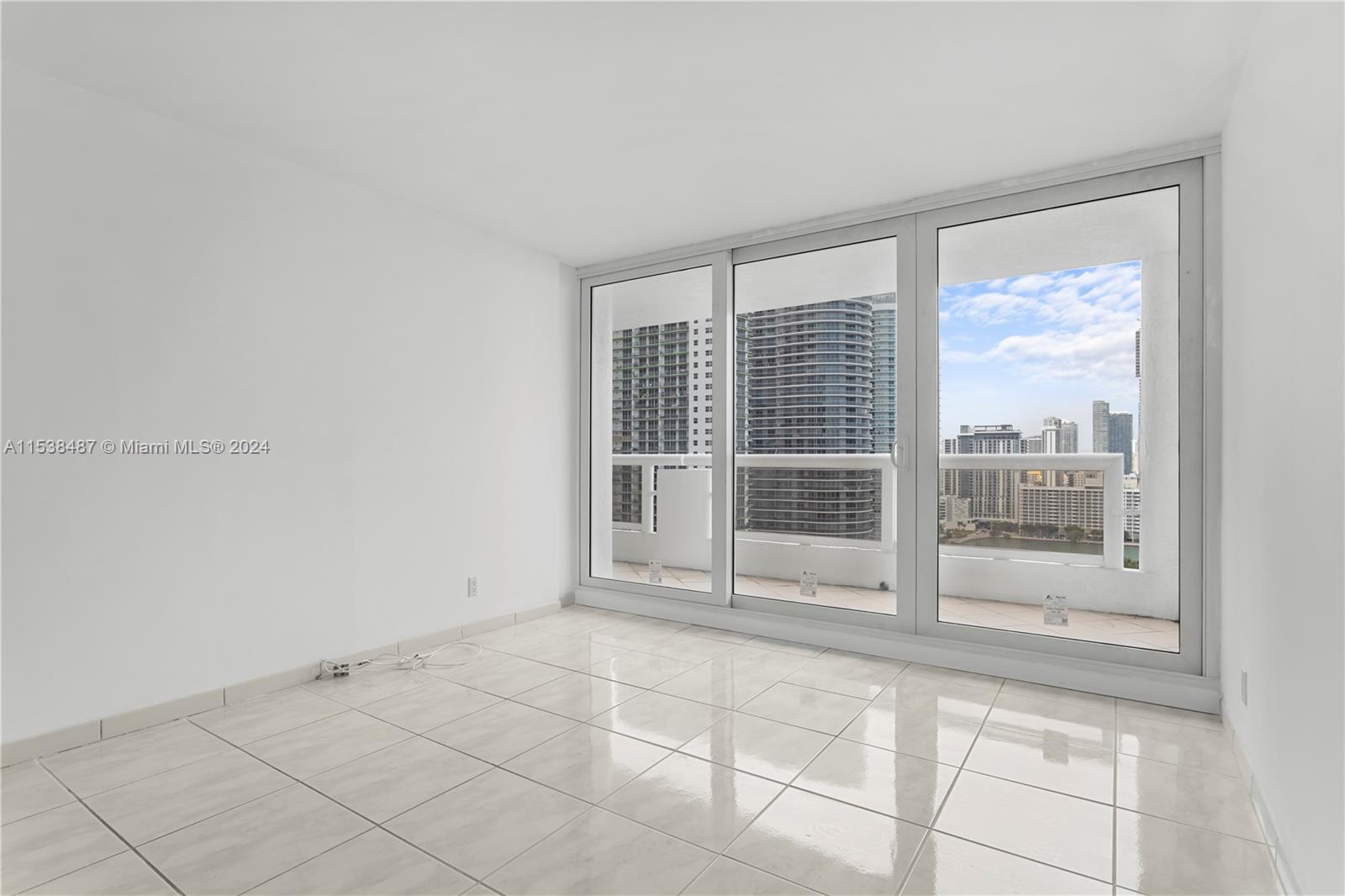 1717 NE Bayshore Dr A-2736, Miami, Florida 33132, 2 Bedrooms Bedrooms, 4 Rooms Rooms,2 BathroomsBathrooms,Residential,For Sale,1717 NE Bayshore Dr A-2736,A11538487