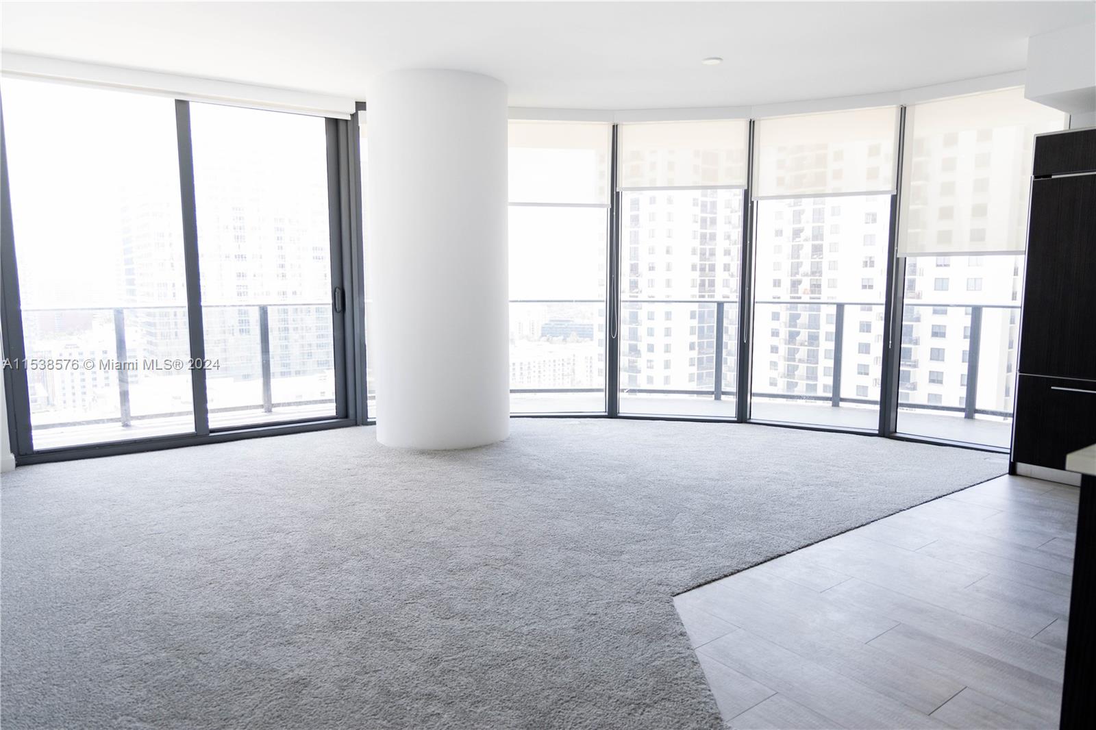 45 SW 9th St 2206, Miami, Florida 33130, 2 Bedrooms Bedrooms, ,2 BathroomsBathrooms,Residential,For Sale,45 SW 9th St 2206,A11538576