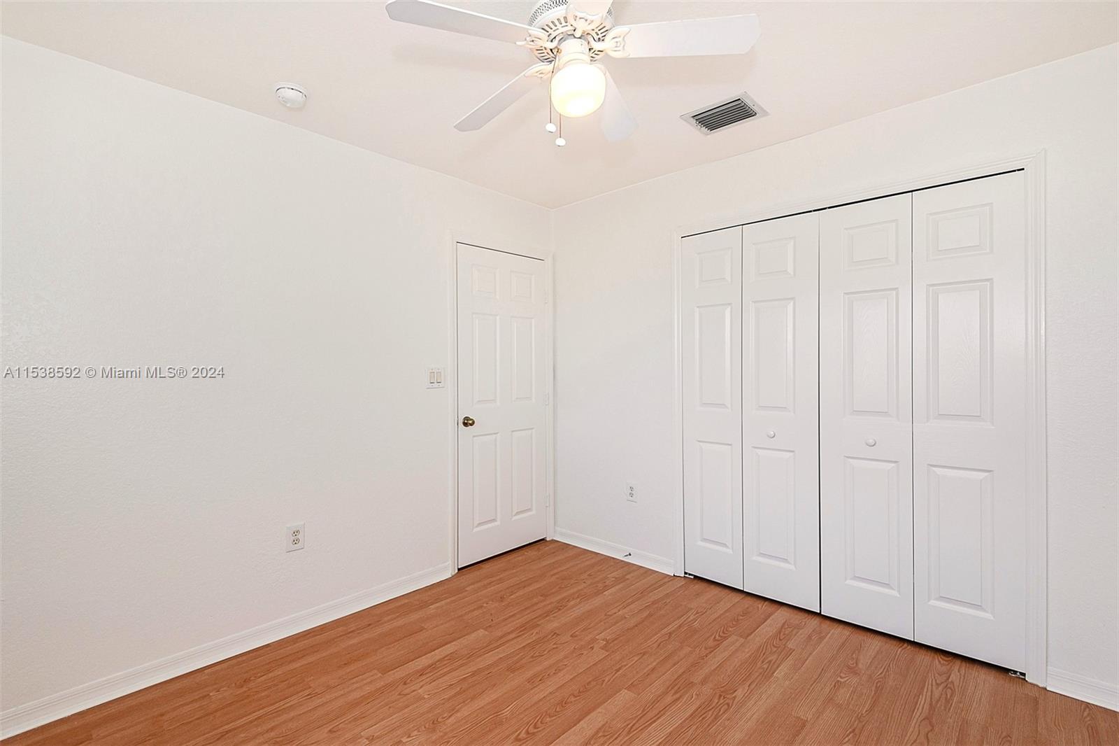 4887 NW 116th Ave ., Doral, Florida 33178, 3 Bedrooms Bedrooms, ,2 BathroomsBathrooms,Residentiallease,For Rent,4887 NW 116th Ave .,A11538592