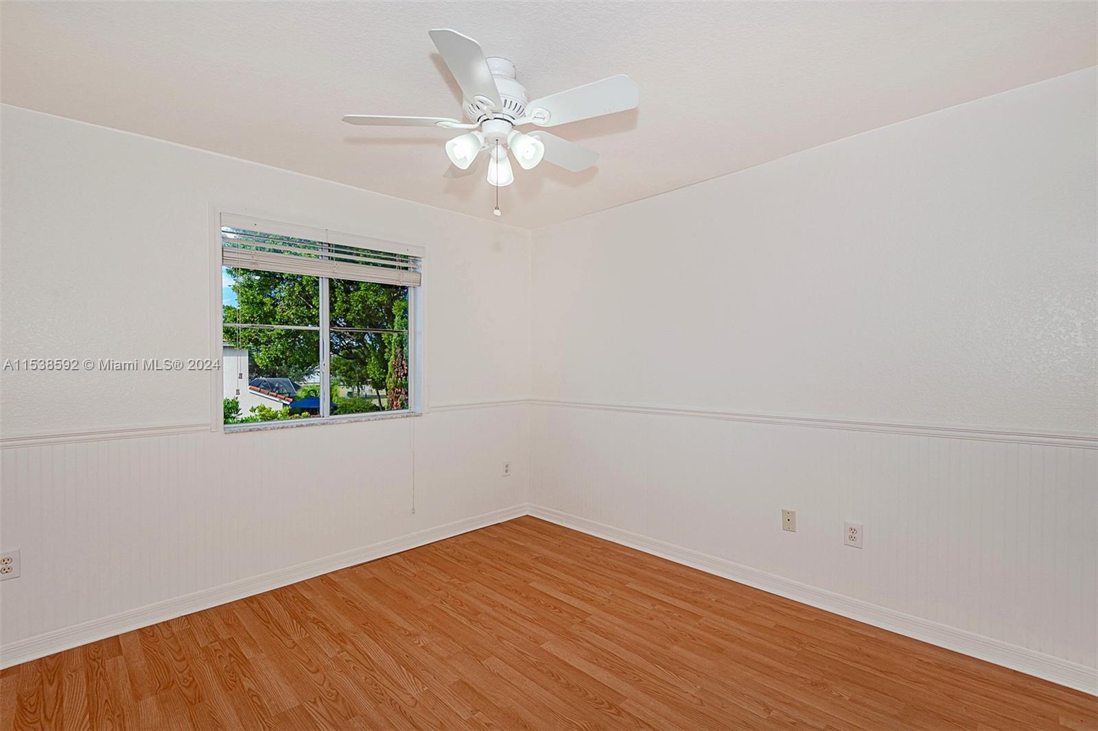 4887 NW 116th Ave ., Doral, Florida 33178, 3 Bedrooms Bedrooms, ,2 BathroomsBathrooms,Residentiallease,For Rent,4887 NW 116th Ave .,A11538592