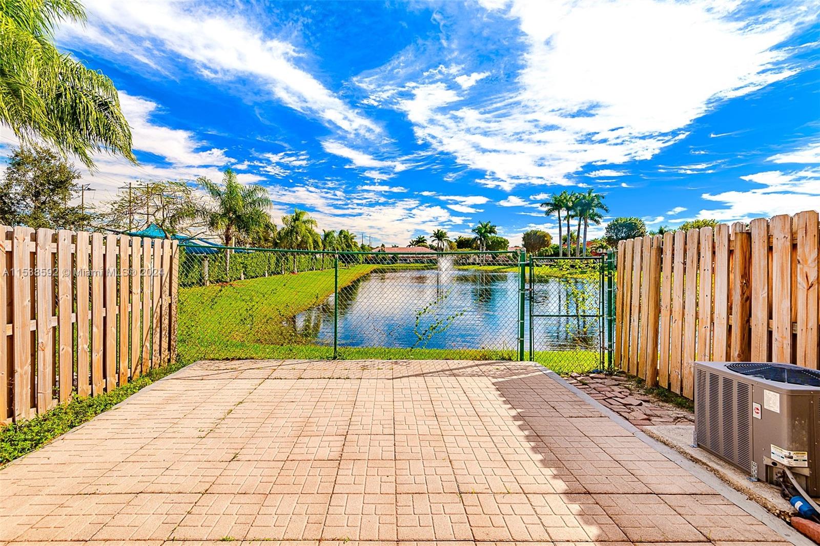 4887 NW 116th Ave ., Doral, Florida 33178, 3 Bedrooms Bedrooms, ,2 BathroomsBathrooms,Residentiallease,For Rent,4887 NW 116th Ave .,A11538592