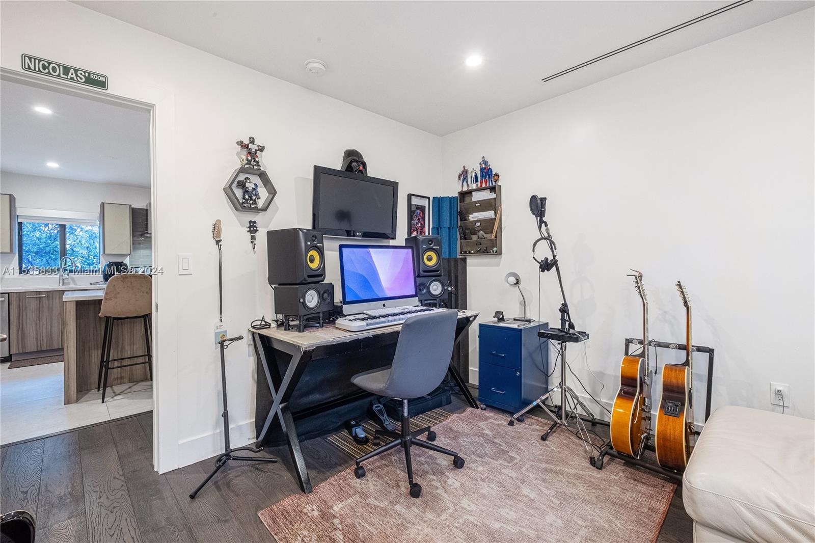 475 NE 91st St, Miami Shores, Florida 33138, 3 Bedrooms Bedrooms, ,2 BathroomsBathrooms,Residential,For Sale,475 NE 91st St,A11535833