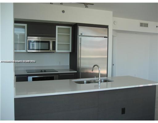 55 SE 6th St 3402, Miami, Florida 33131, 2 Bedrooms Bedrooms, ,2 BathroomsBathrooms,Residentiallease,For Rent,55 SE 6th St 3402,A11538607