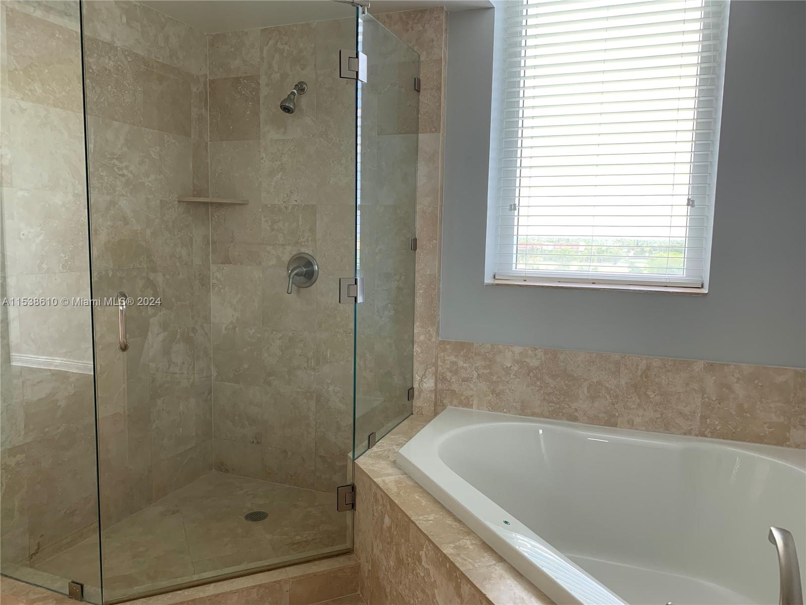 1745 E Hallandale Beach Blvd 802W, Hallandale Beach, Florida 33009, 3 Bedrooms Bedrooms, ,2 BathroomsBathrooms,Residentiallease,For Rent,1745 E Hallandale Beach Blvd 802W,A11538610