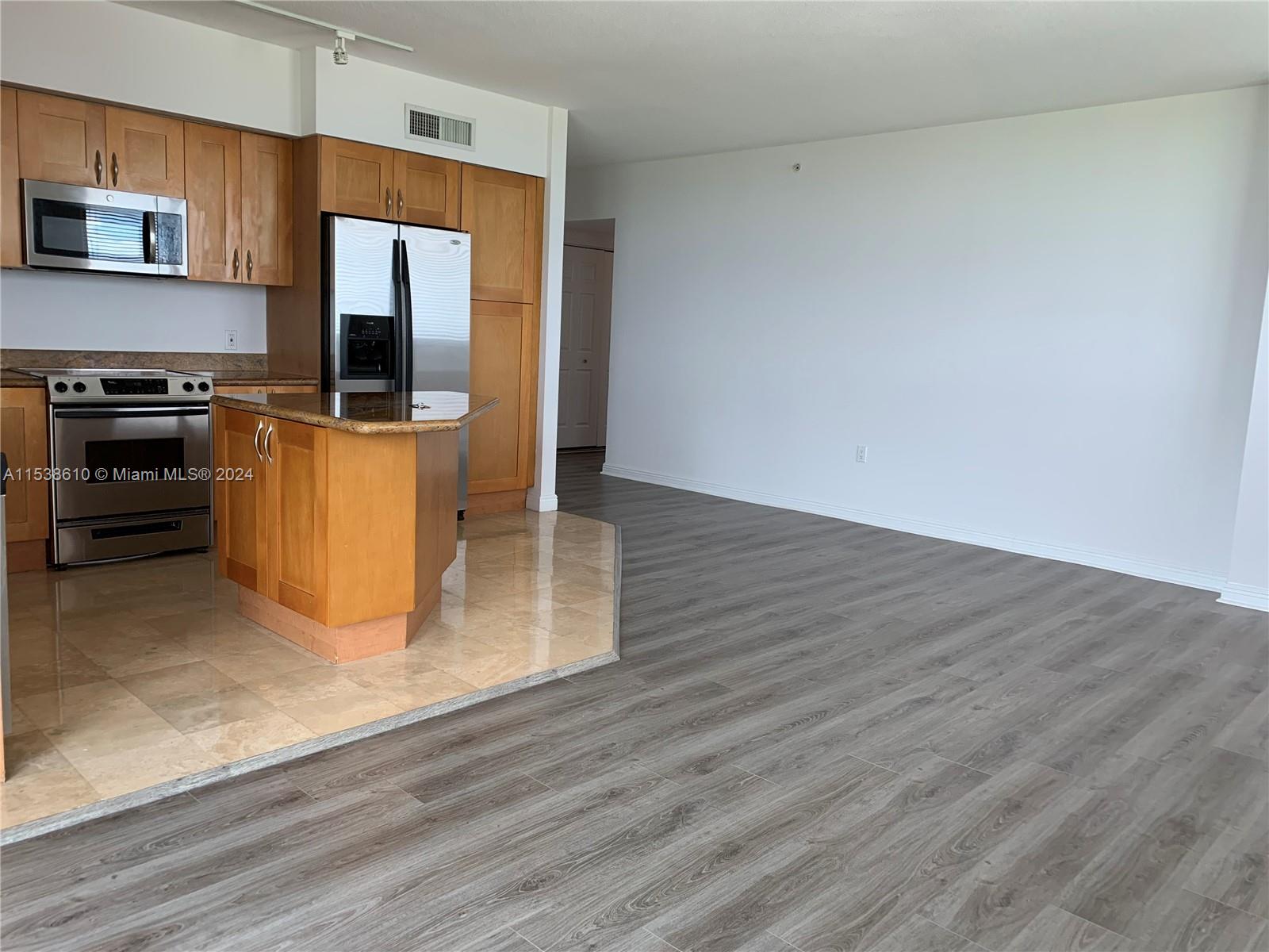 1745 E Hallandale Beach Blvd 802W, Hallandale Beach, Florida 33009, 3 Bedrooms Bedrooms, ,2 BathroomsBathrooms,Residentiallease,For Rent,1745 E Hallandale Beach Blvd 802W,A11538610
