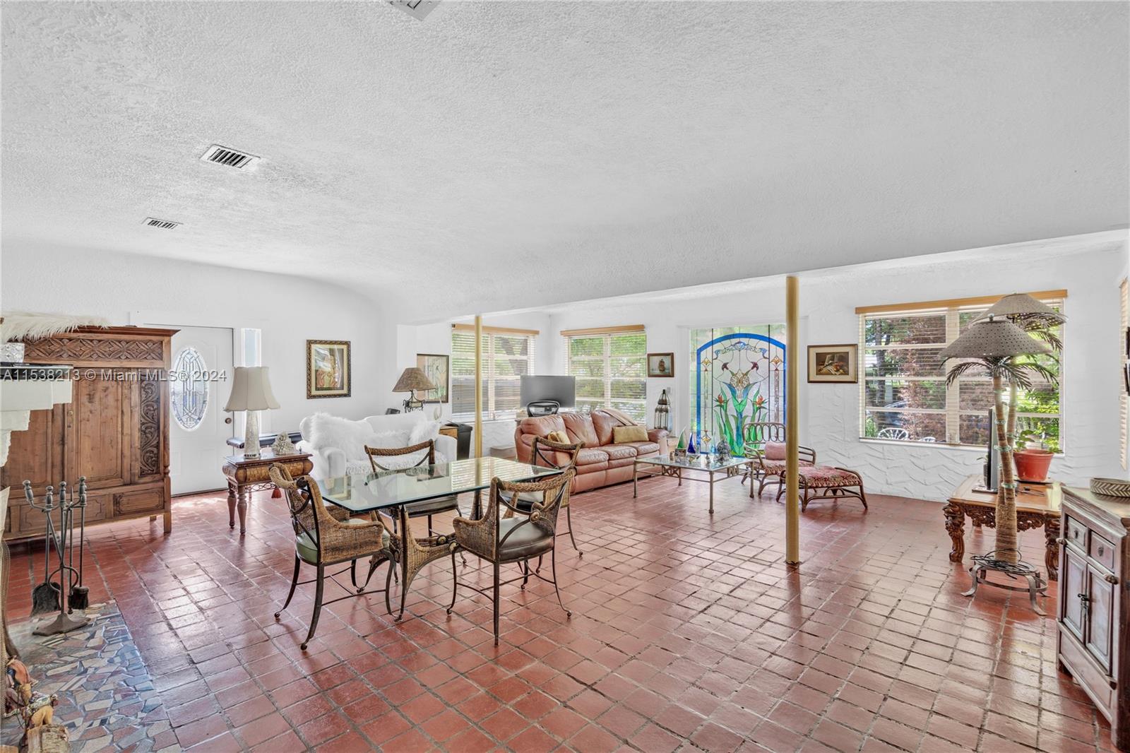 1107 Alhambra Cir, Coral Gables, Florida 33134, 6 Bedrooms Bedrooms, ,3 BathroomsBathrooms,Residential,For Sale,1107 Alhambra Cir,A11538213