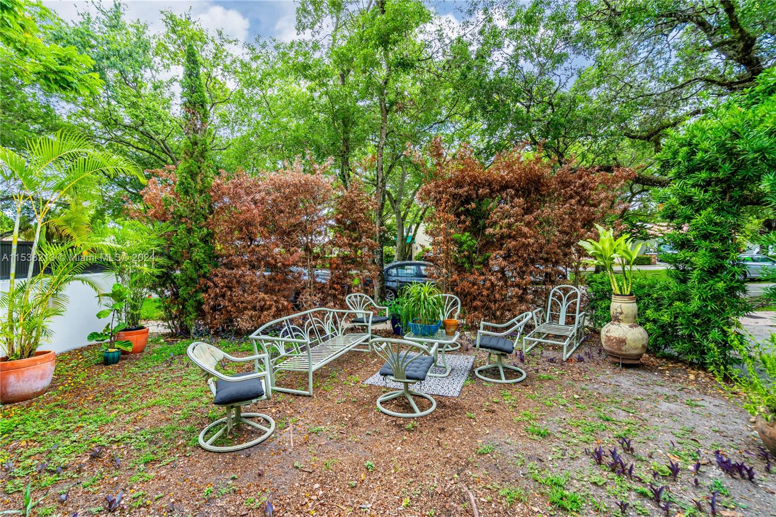 1107 Alhambra Cir, Coral Gables, Florida 33134, 6 Bedrooms Bedrooms, ,3 BathroomsBathrooms,Residential,For Sale,1107 Alhambra Cir,A11538213