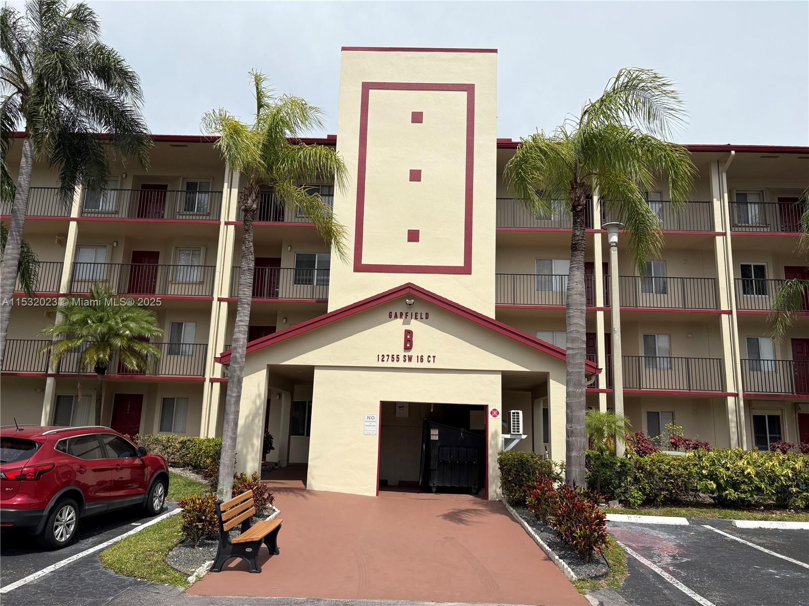 12755 SW 16th Ct 211B, Pembroke Pines, Florida 33027, 2 Bedrooms Bedrooms, ,1 BathroomBathrooms,Residential,For Sale,12755 SW 16th Ct 211B,A11532023
