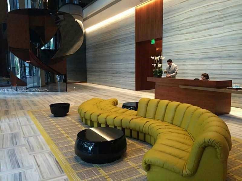 1300 BRICKELL BAY DR 3400, Miami, Florida 33131, 1 Bedroom Bedrooms, ,1 BathroomBathrooms,Residentiallease,For Rent,1300 BRICKELL BAY DR 3400,A11538625