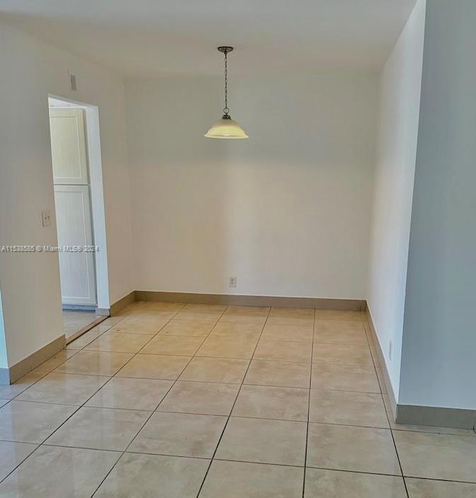 270 Layne Blvd 202, Hallandale Beach, Florida 33009, 2 Bedrooms Bedrooms, ,2 BathroomsBathrooms,Residentiallease,For Rent,270 Layne Blvd 202,A11538585