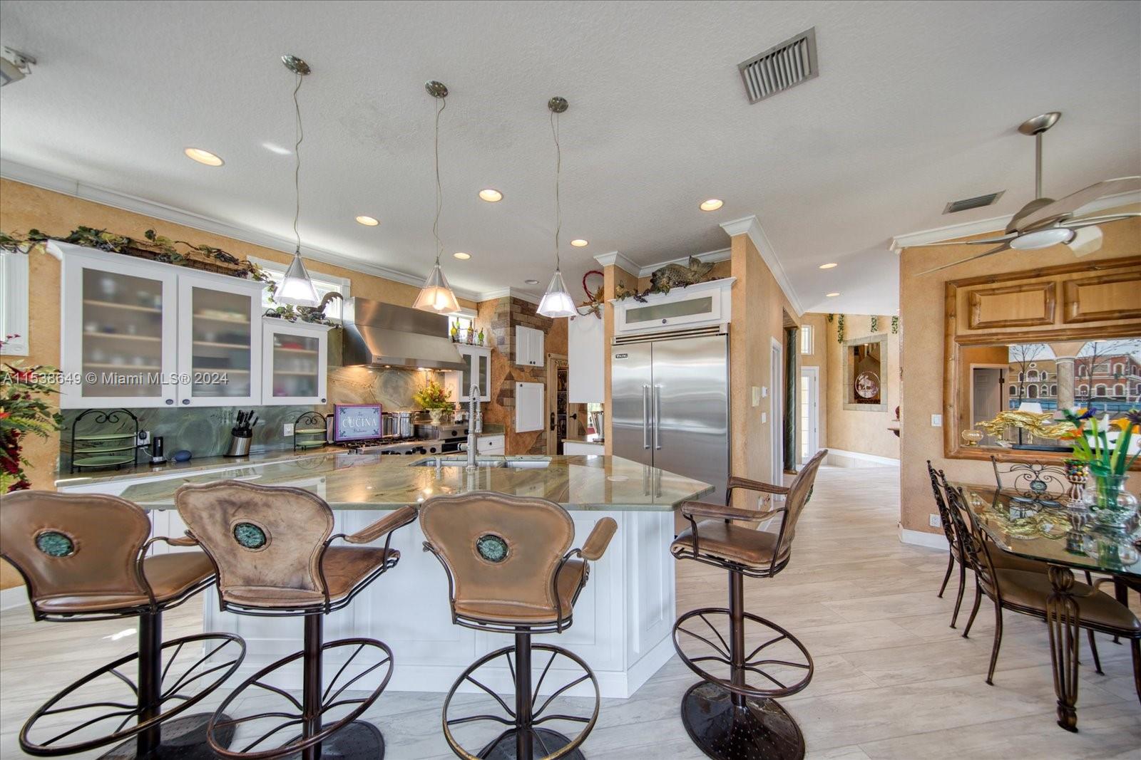 6025 KIPPS COLONY DR, Other City - In The State Of Florida, FL, 33707 United States, 5 Bedrooms Bedrooms, ,4 BathroomsBathrooms,Residential,For Sale,KIPPS COLONY DR,A11538649