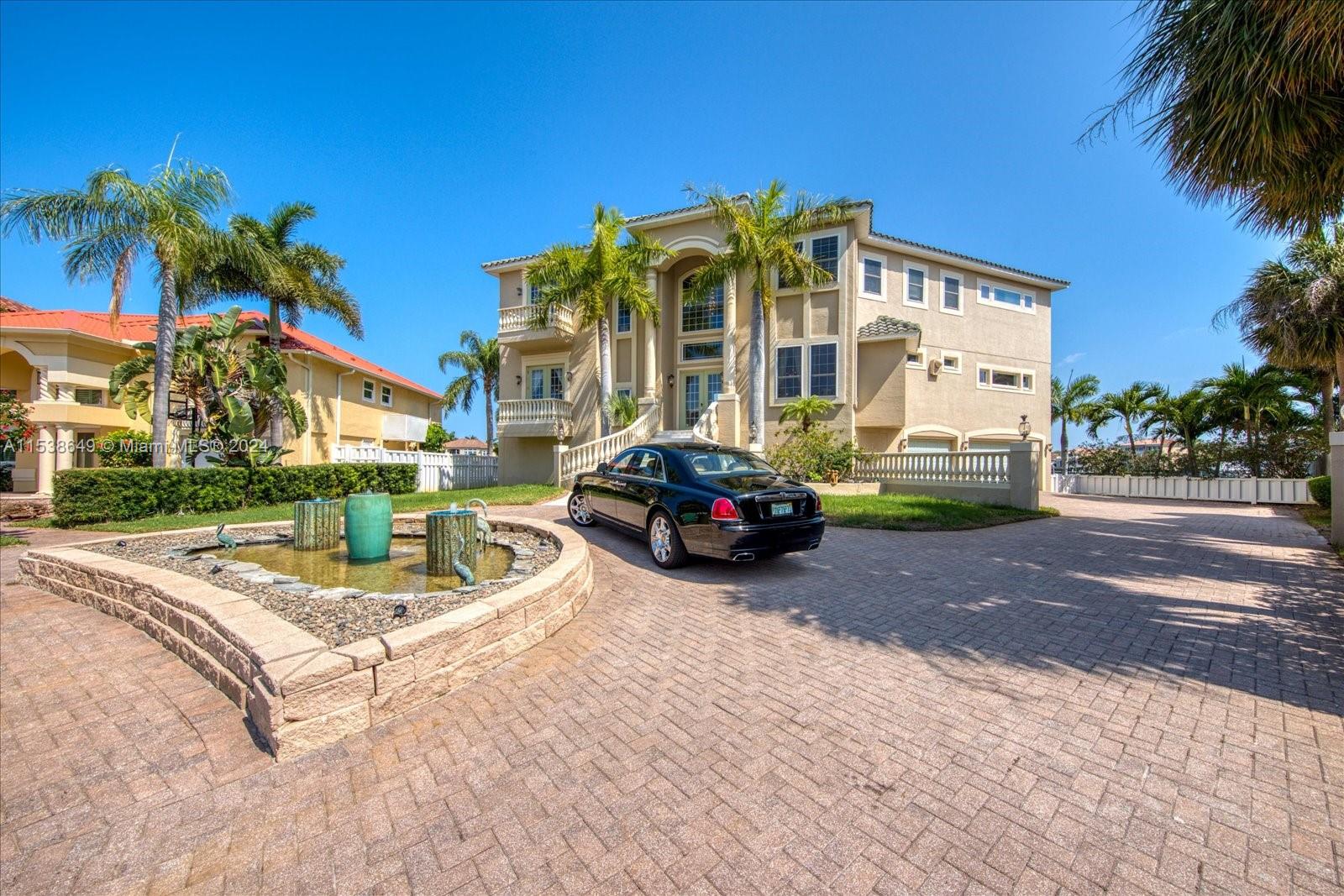 6025 KIPPS COLONY DR, Other City - In The State Of Florida, FL, 33707 United States, 5 Bedrooms Bedrooms, ,4 BathroomsBathrooms,Residential,For Sale,KIPPS COLONY DR,A11538649