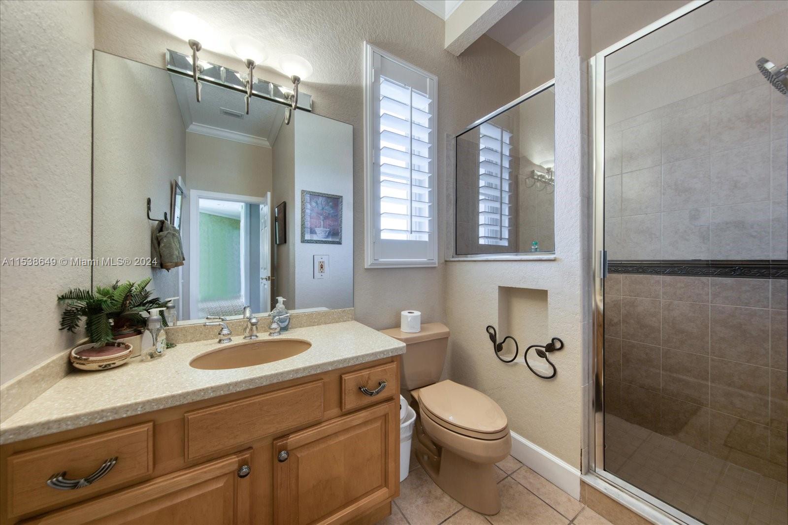 6025 KIPPS COLONY DR, Other City - In The State Of Florida, FL, 33707 United States, 5 Bedrooms Bedrooms, ,4 BathroomsBathrooms,Residential,For Sale,KIPPS COLONY DR,A11538649