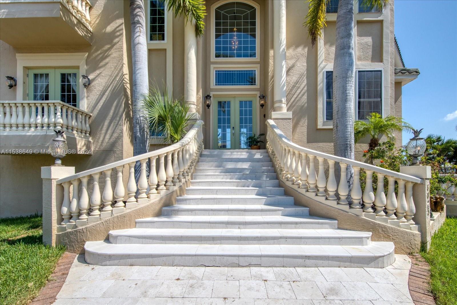 6025 KIPPS COLONY DR, Other City - In The State Of Florida, FL, 33707 United States, 5 Bedrooms Bedrooms, ,4 BathroomsBathrooms,Residential,For Sale,KIPPS COLONY DR,A11538649