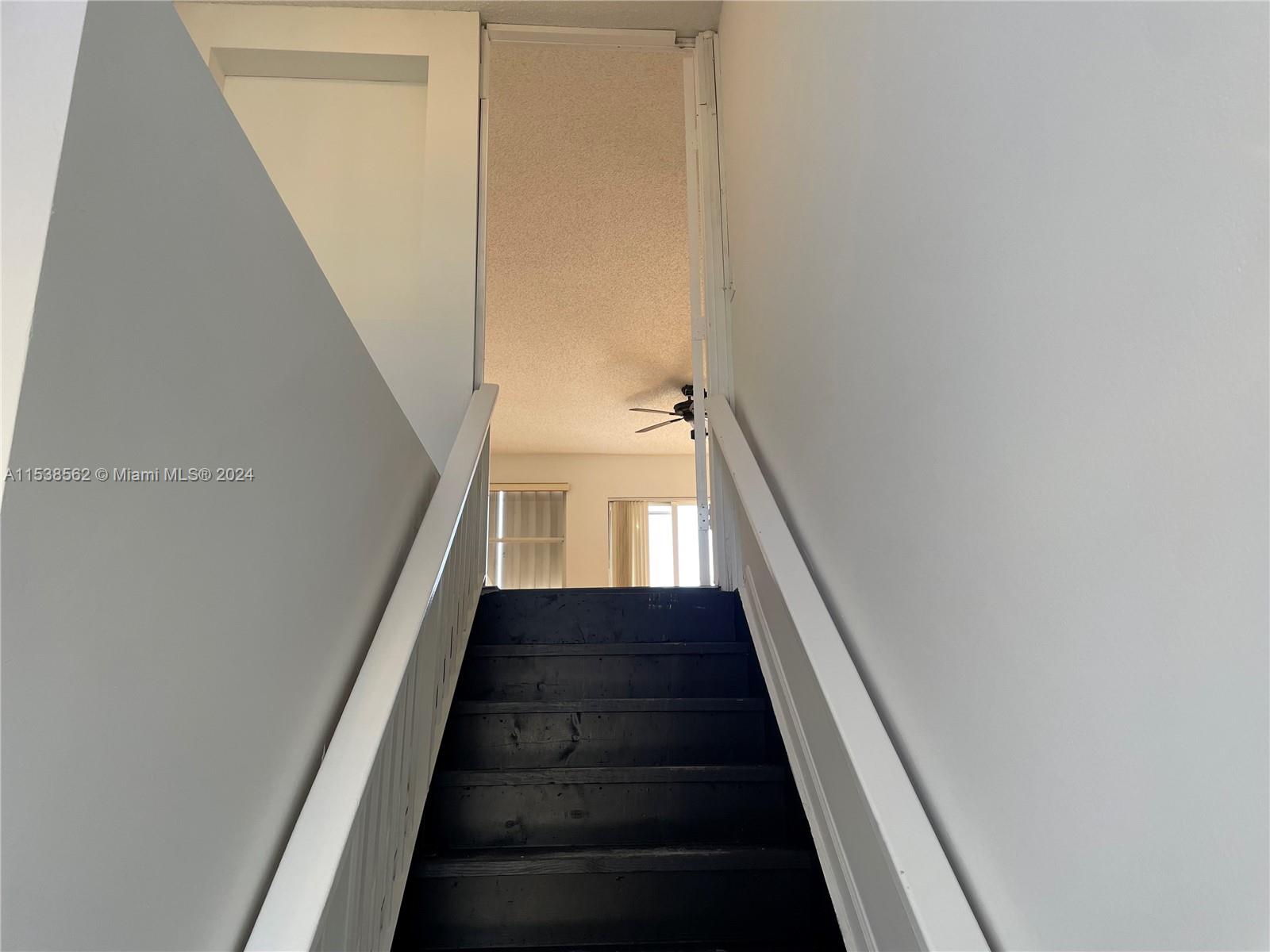 11950 SW 271st Ter, Homestead, Florida 33032, 4 Bedrooms Bedrooms, ,2 BathroomsBathrooms,Residentiallease,For Rent,11950 SW 271st Ter,A11538562