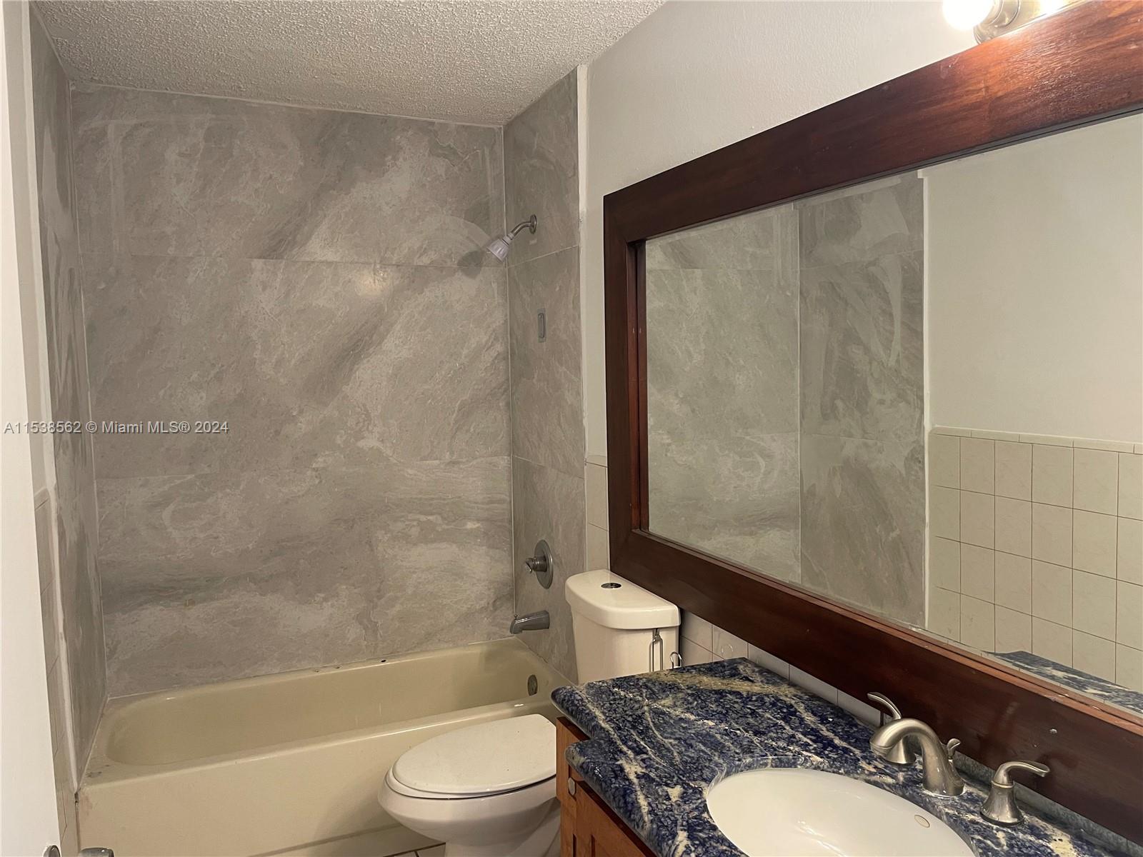 11950 SW 271st Ter, Homestead, Florida 33032, 4 Bedrooms Bedrooms, ,2 BathroomsBathrooms,Residentiallease,For Rent,11950 SW 271st Ter,A11538562