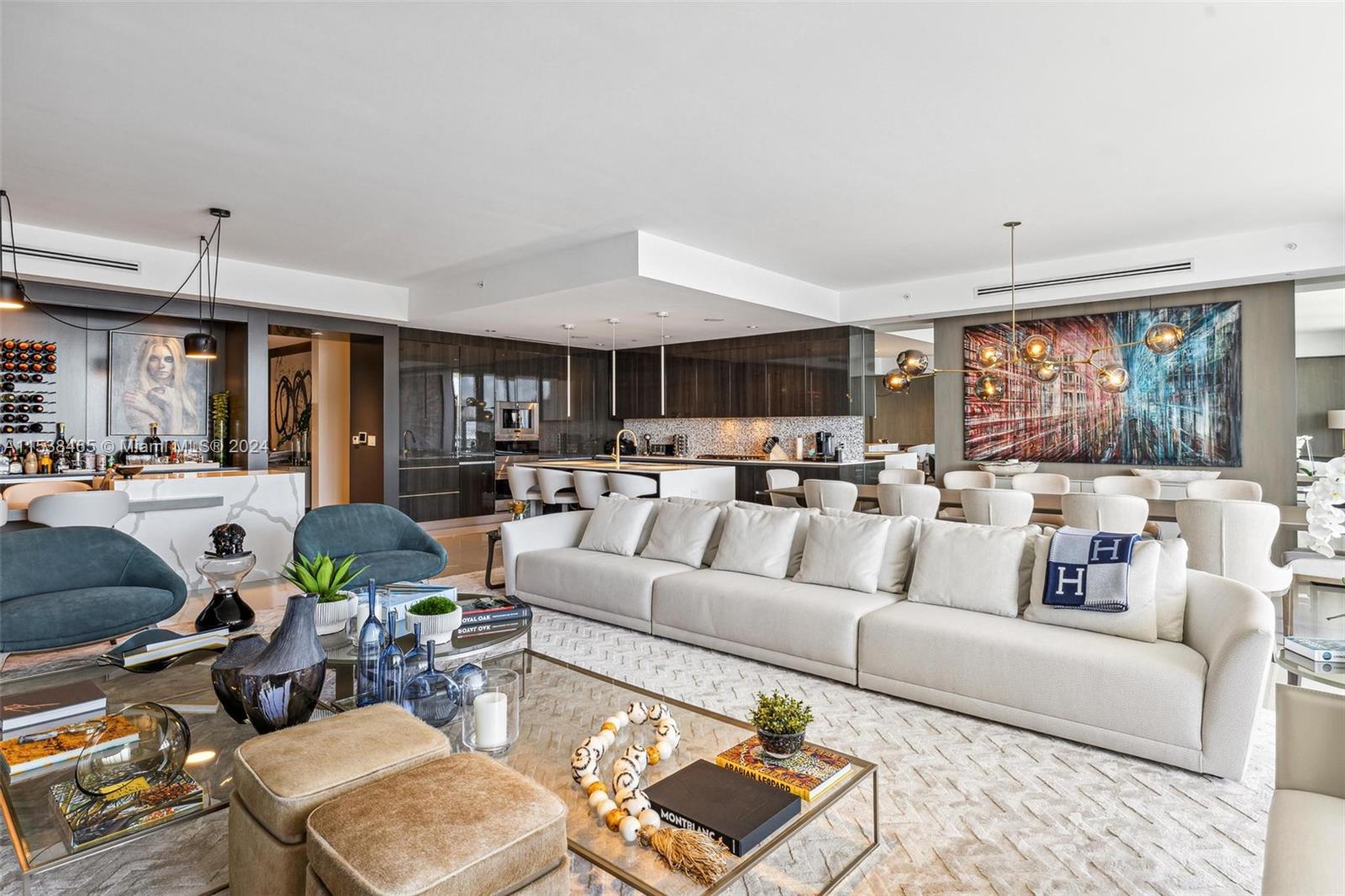 3300 NE 188th St 318, Aventura, Florida 33180, 4 Bedrooms Bedrooms, ,6 BathroomsBathrooms,Residential,For Sale,3300 NE 188th St 318,A11538465